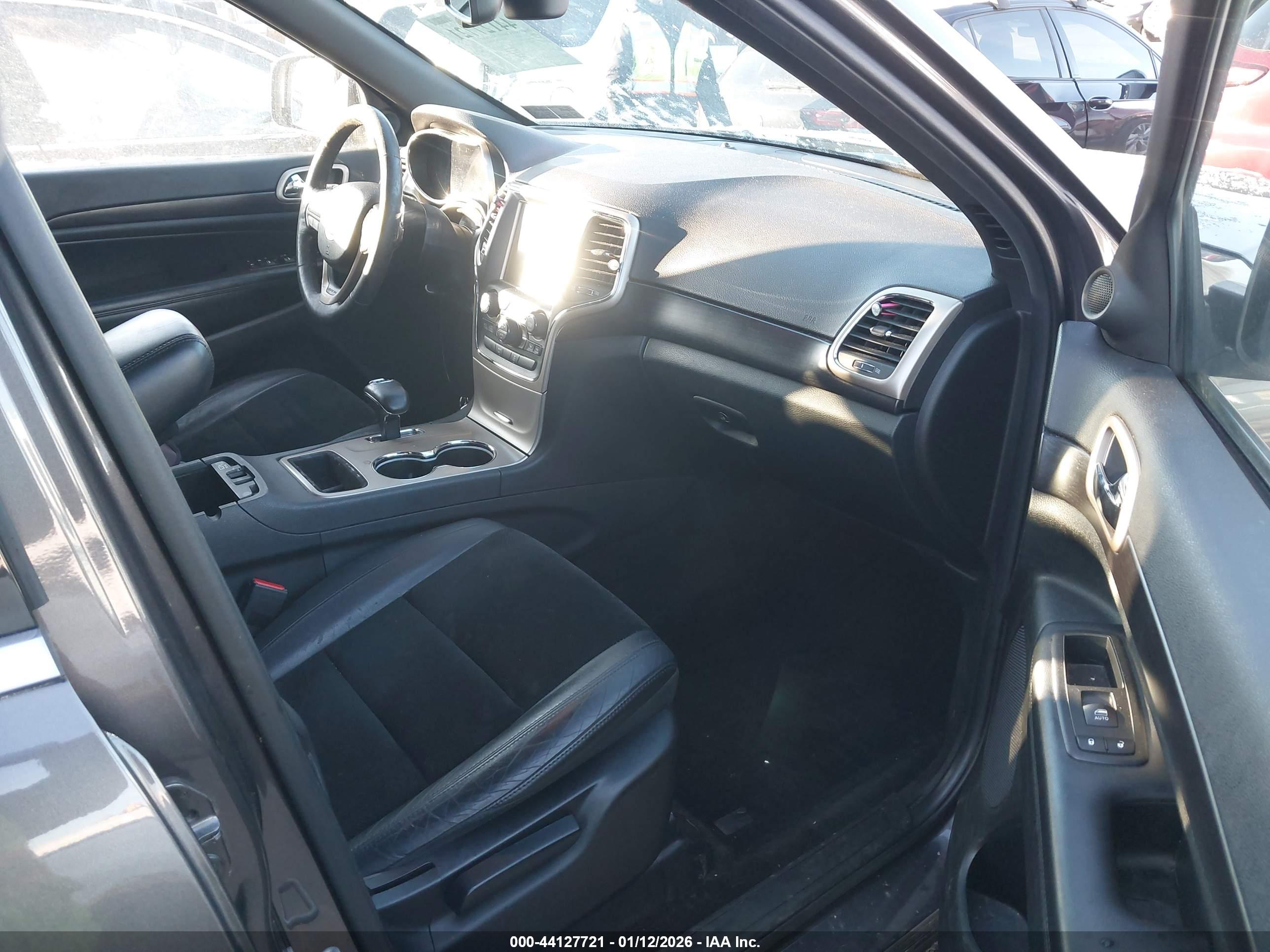 JEEP GRAND image 5