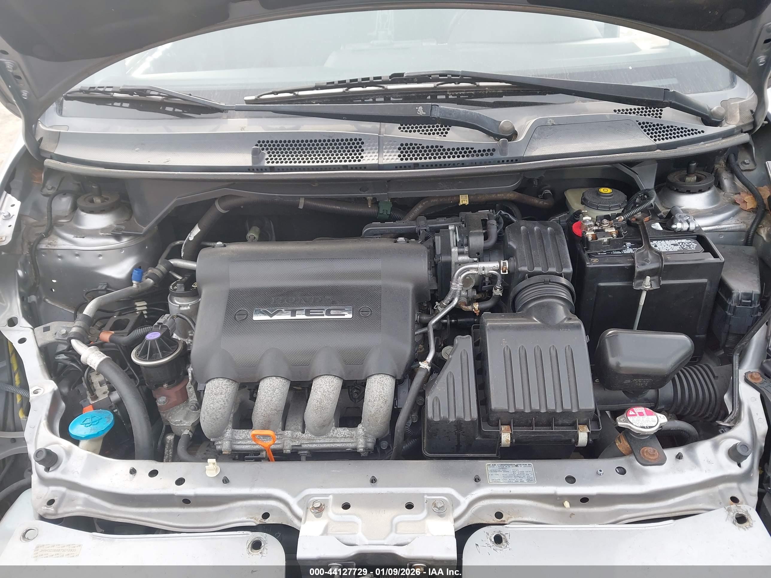 HONDA FIT image 10