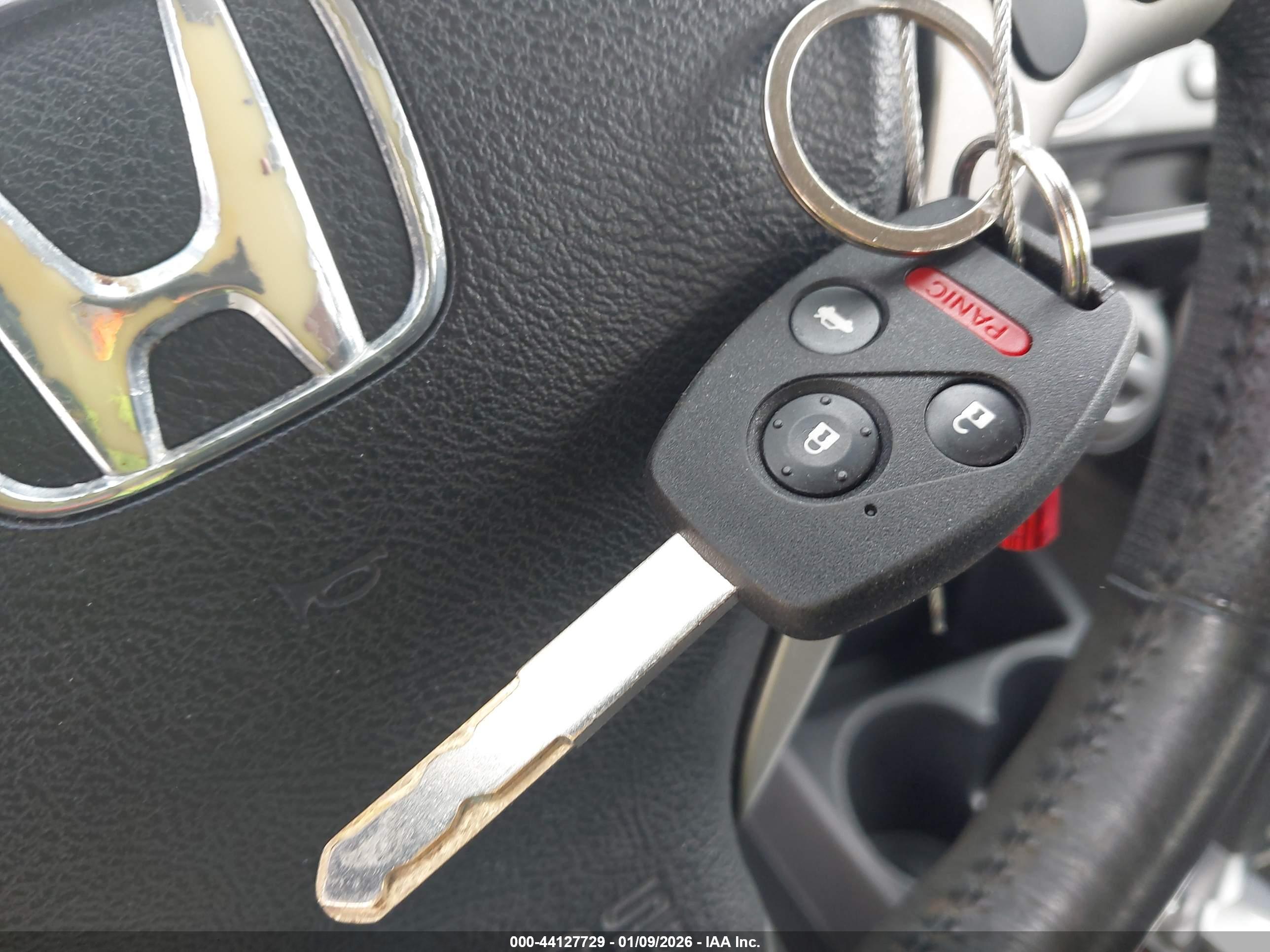 HONDA FIT image 11