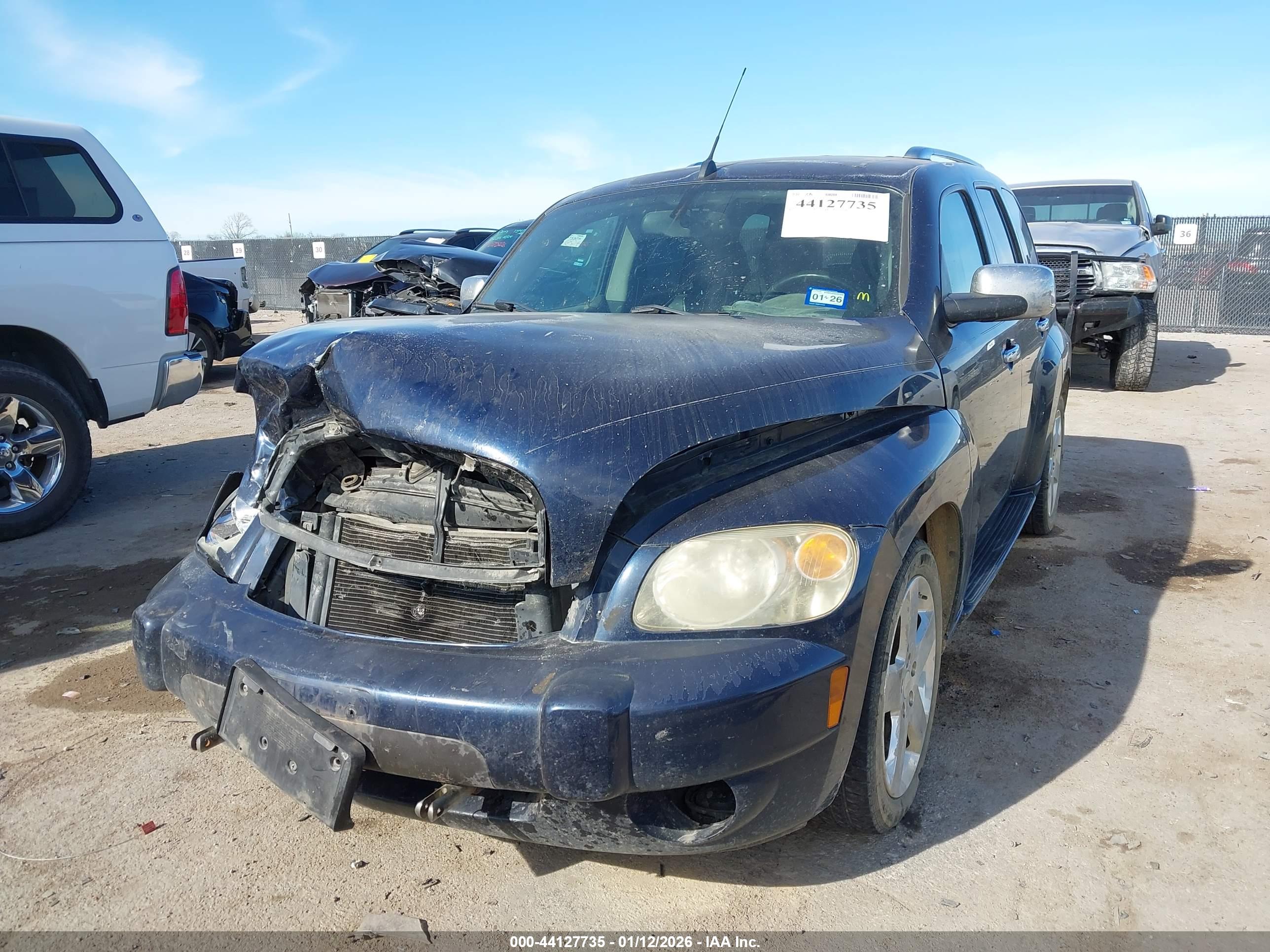 CHEVROLET HHR image 2