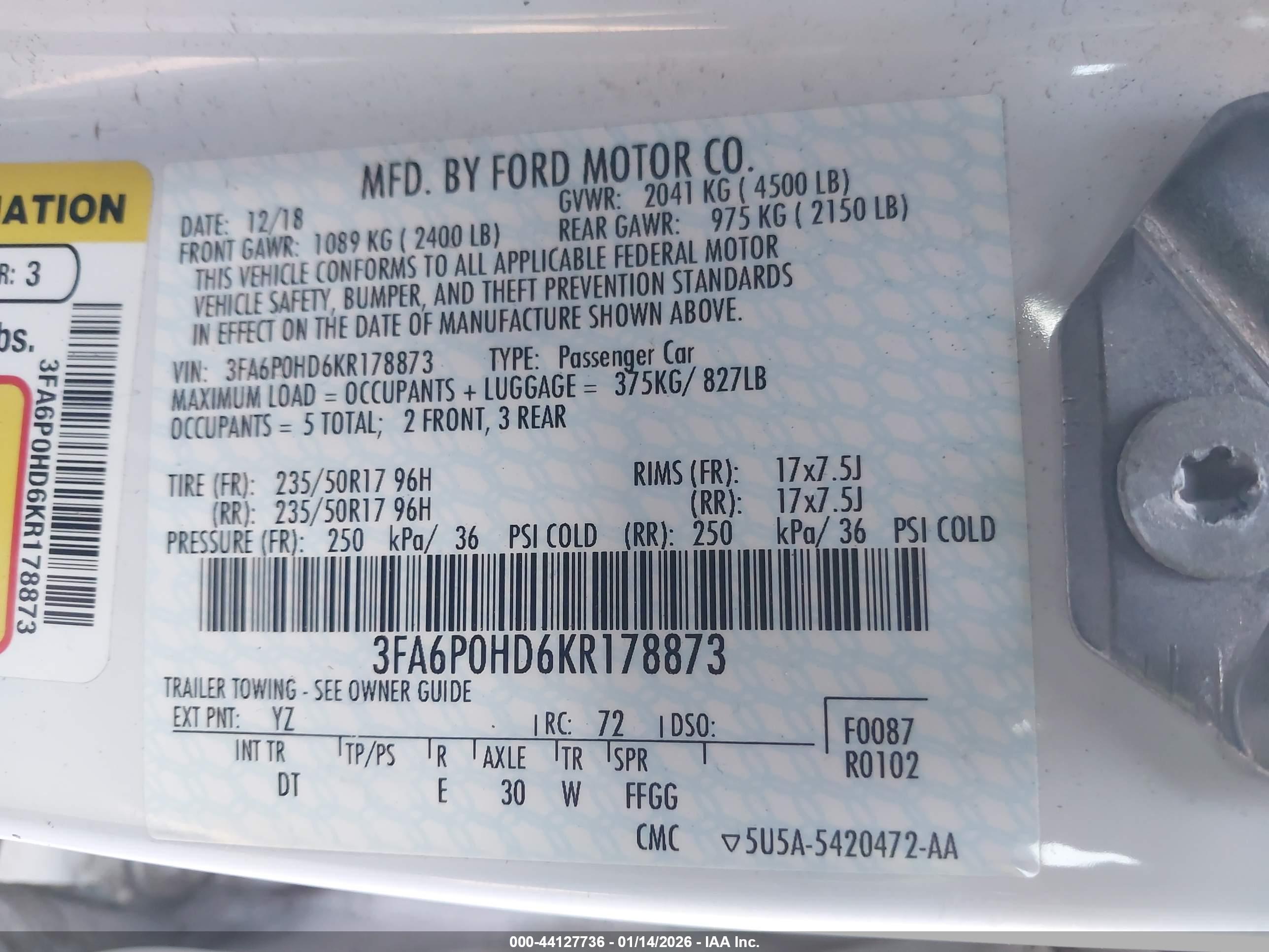 FORD FUSION image 9