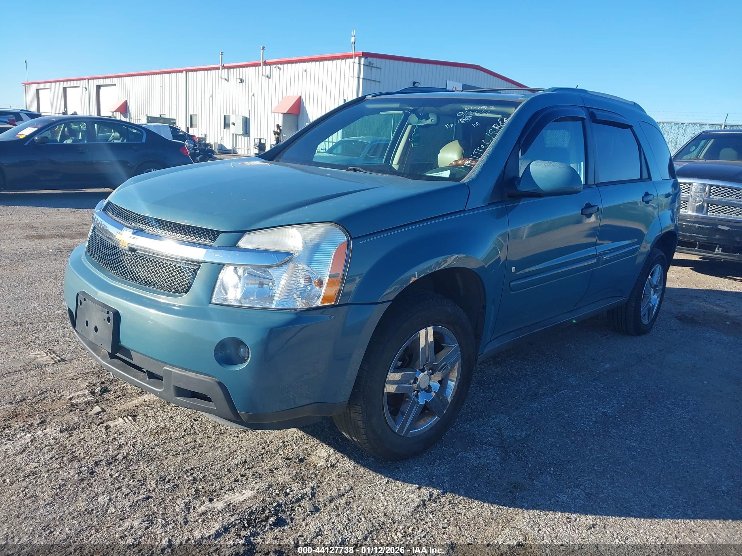 CHEVROLET EQUINOX image 2
