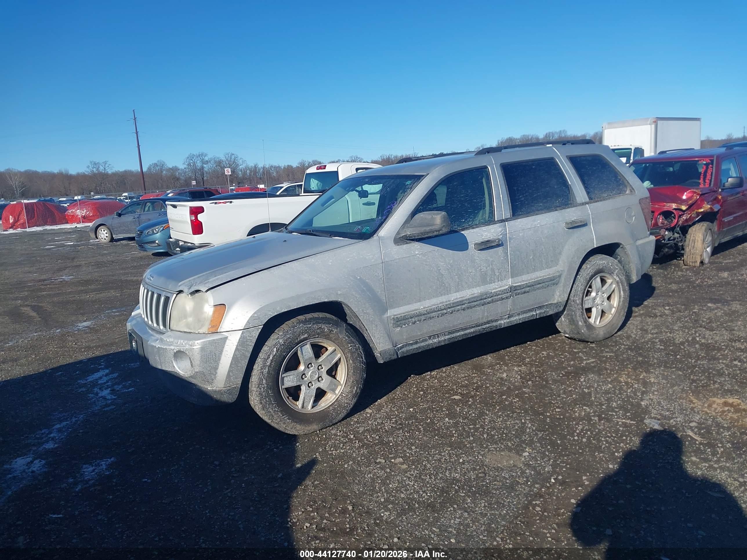 JEEP GRAND image 2