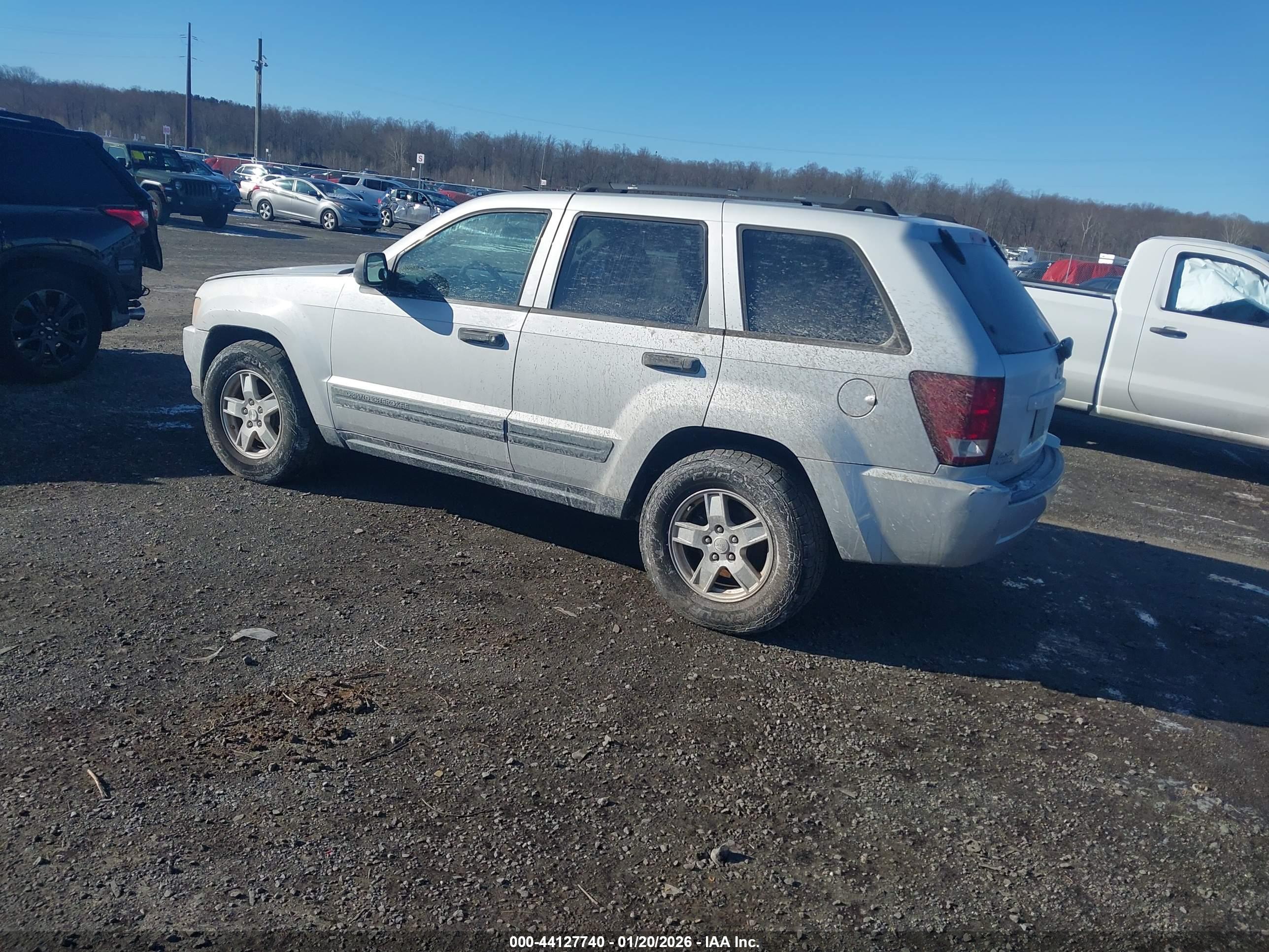 JEEP GRAND image 3