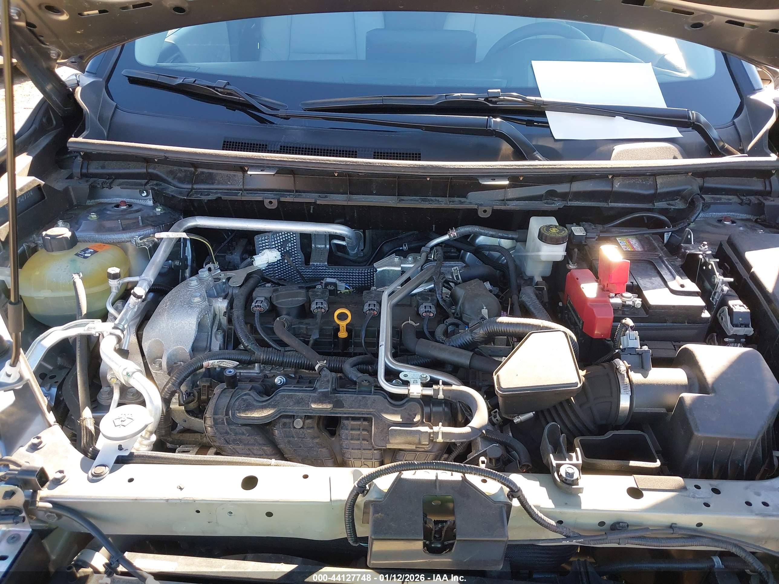 MITSUBISHI OUTLANDER image 10