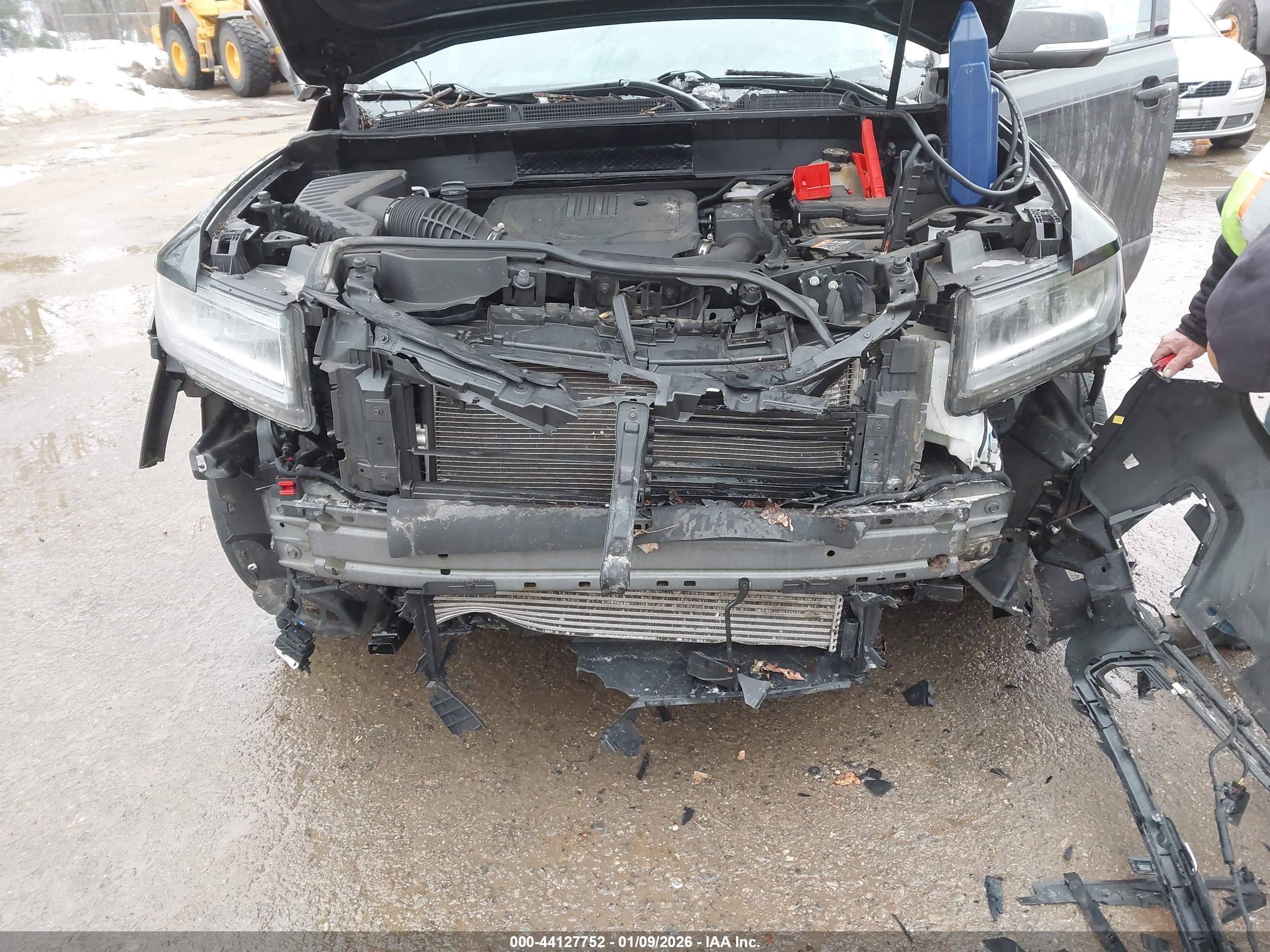 GMC ACADIA image 6