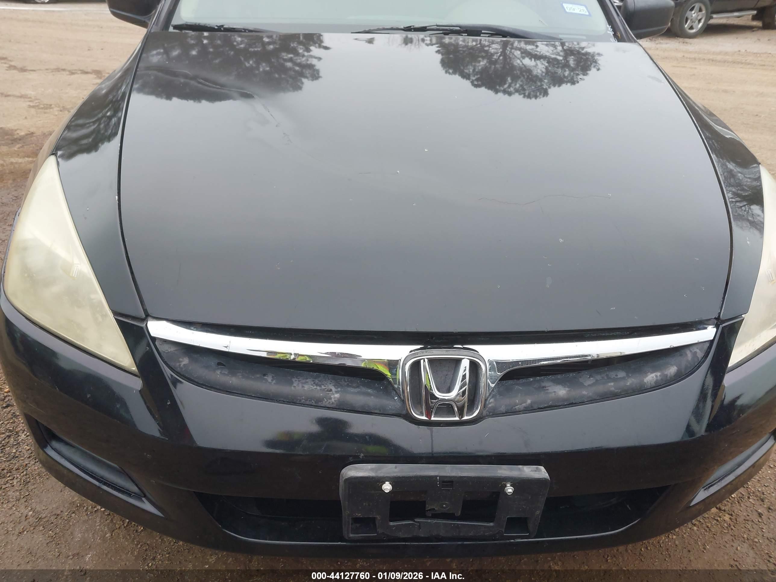 HONDA ACCORD image 6