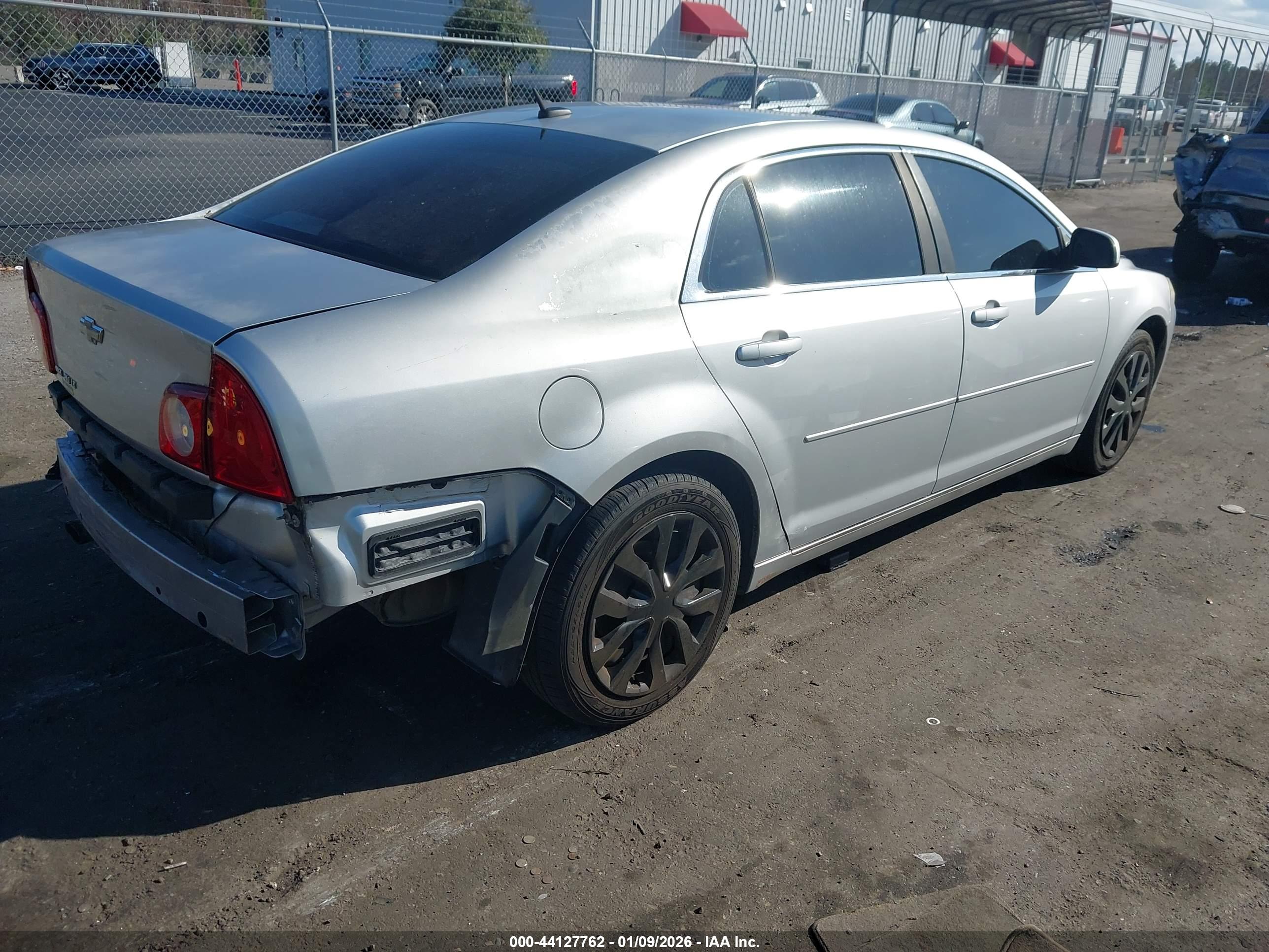 CHEVROLET MALIBU image 4