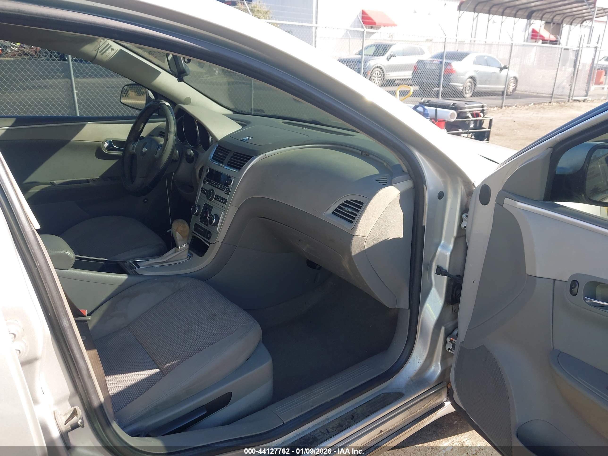 CHEVROLET MALIBU image 5