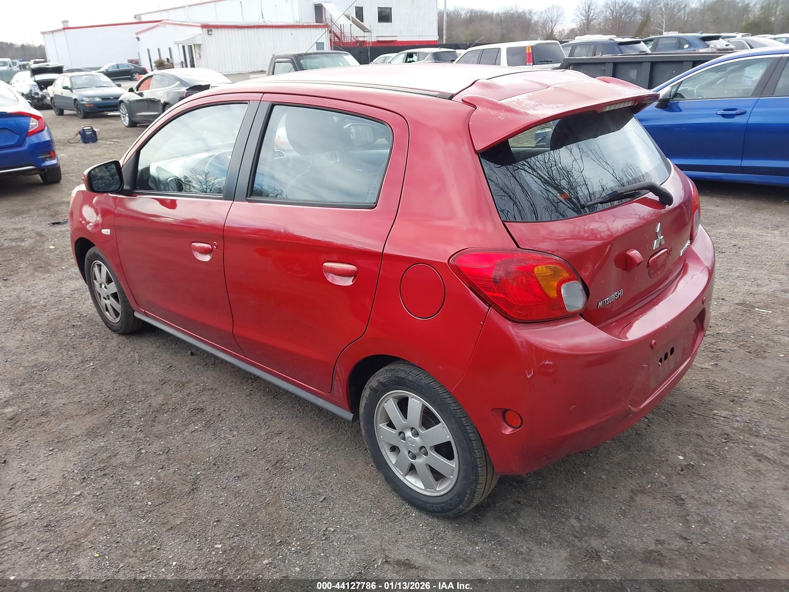 MITSUBISHI MIRAGE image 3