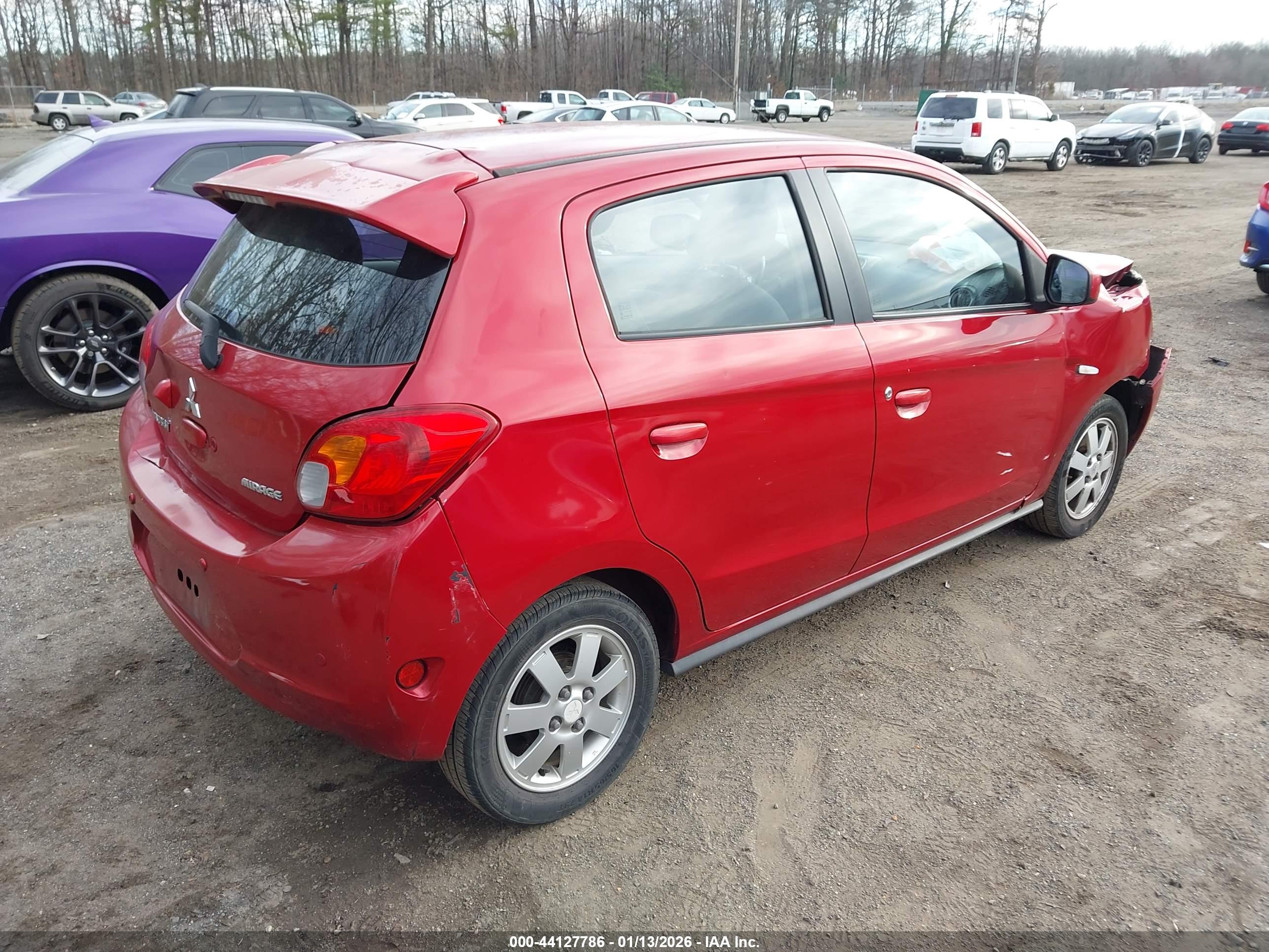 MITSUBISHI MIRAGE image 4