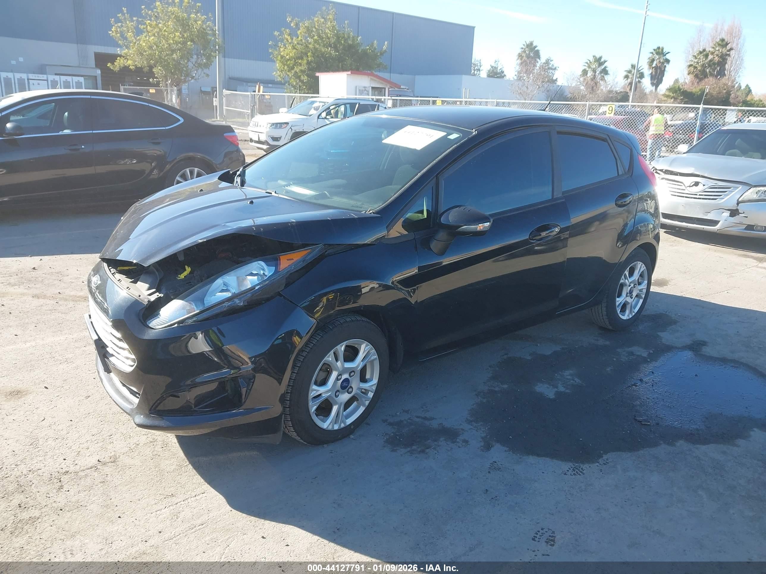 FORD FIESTA image 2