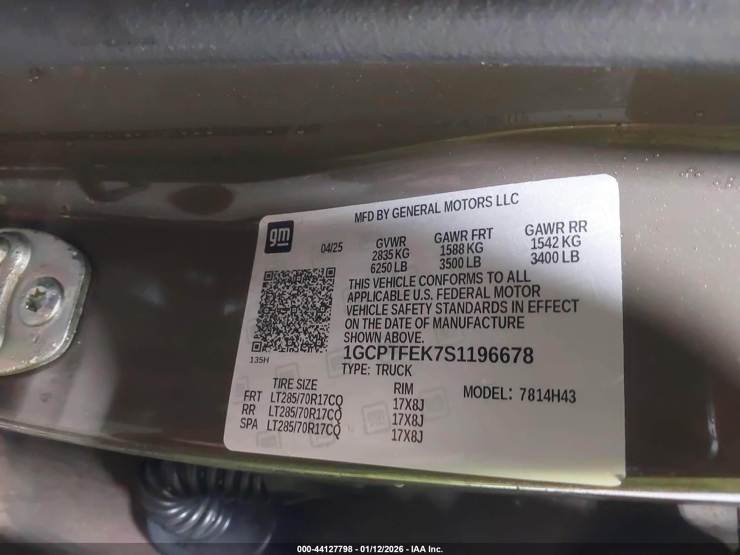 CHEVROLET COLORADO image 9
