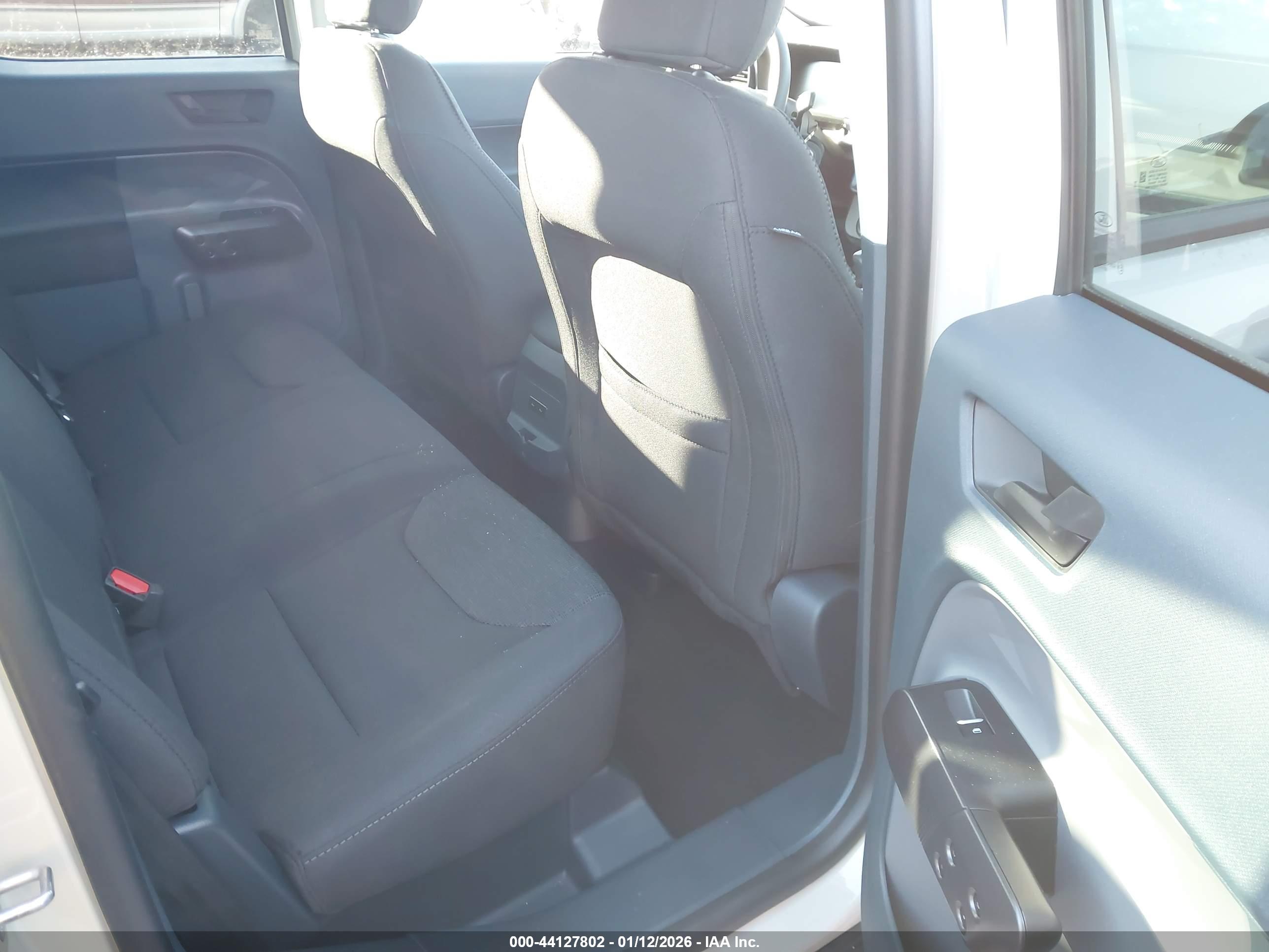 FORD MAVERICK image 8