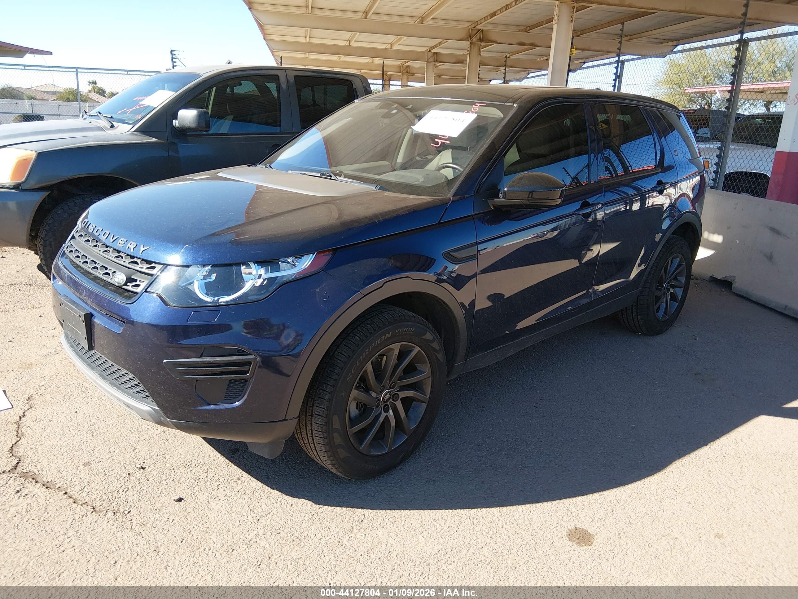 LAND ROVER image 2