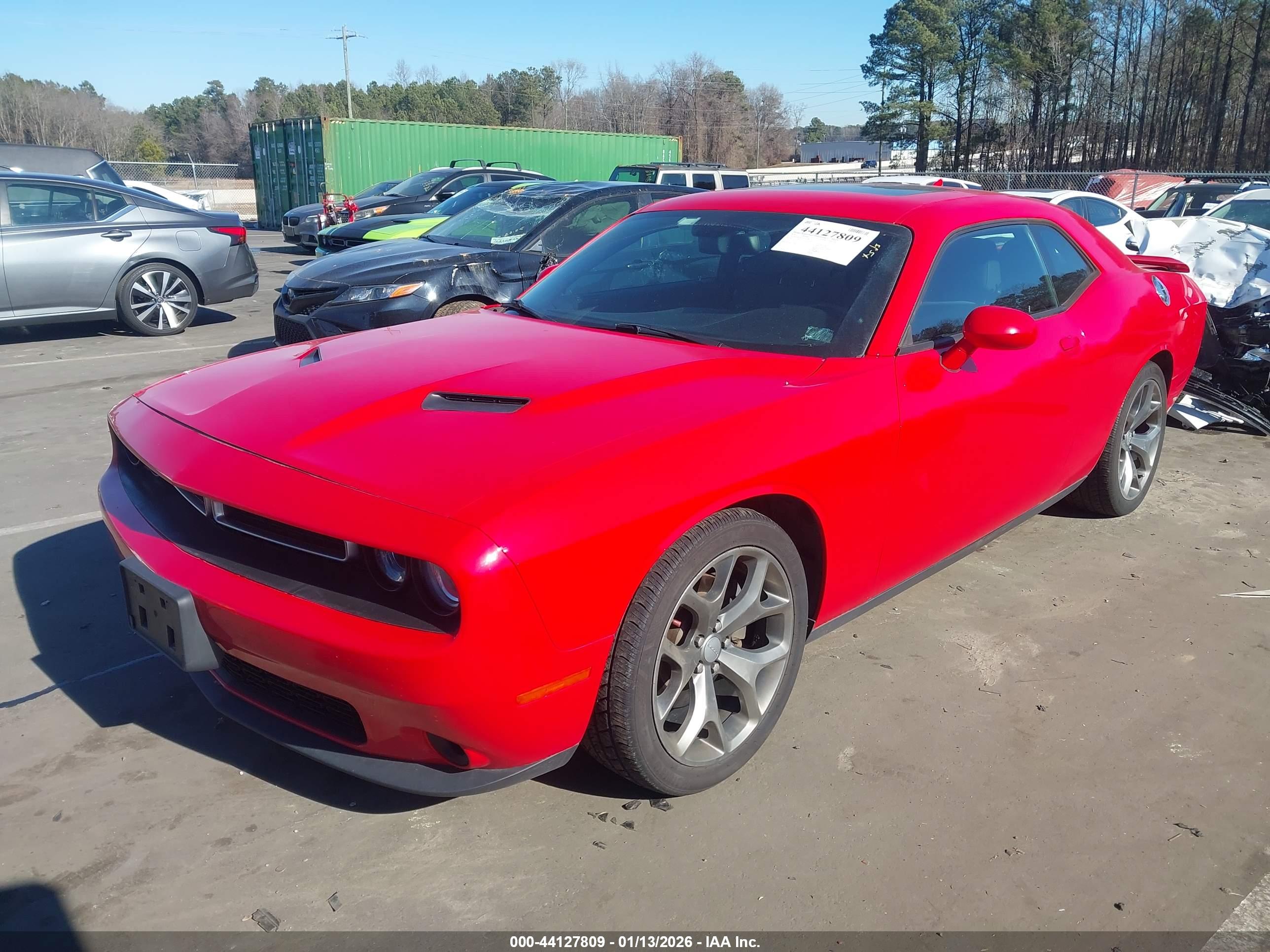 DODGE CHALLENGER image 2