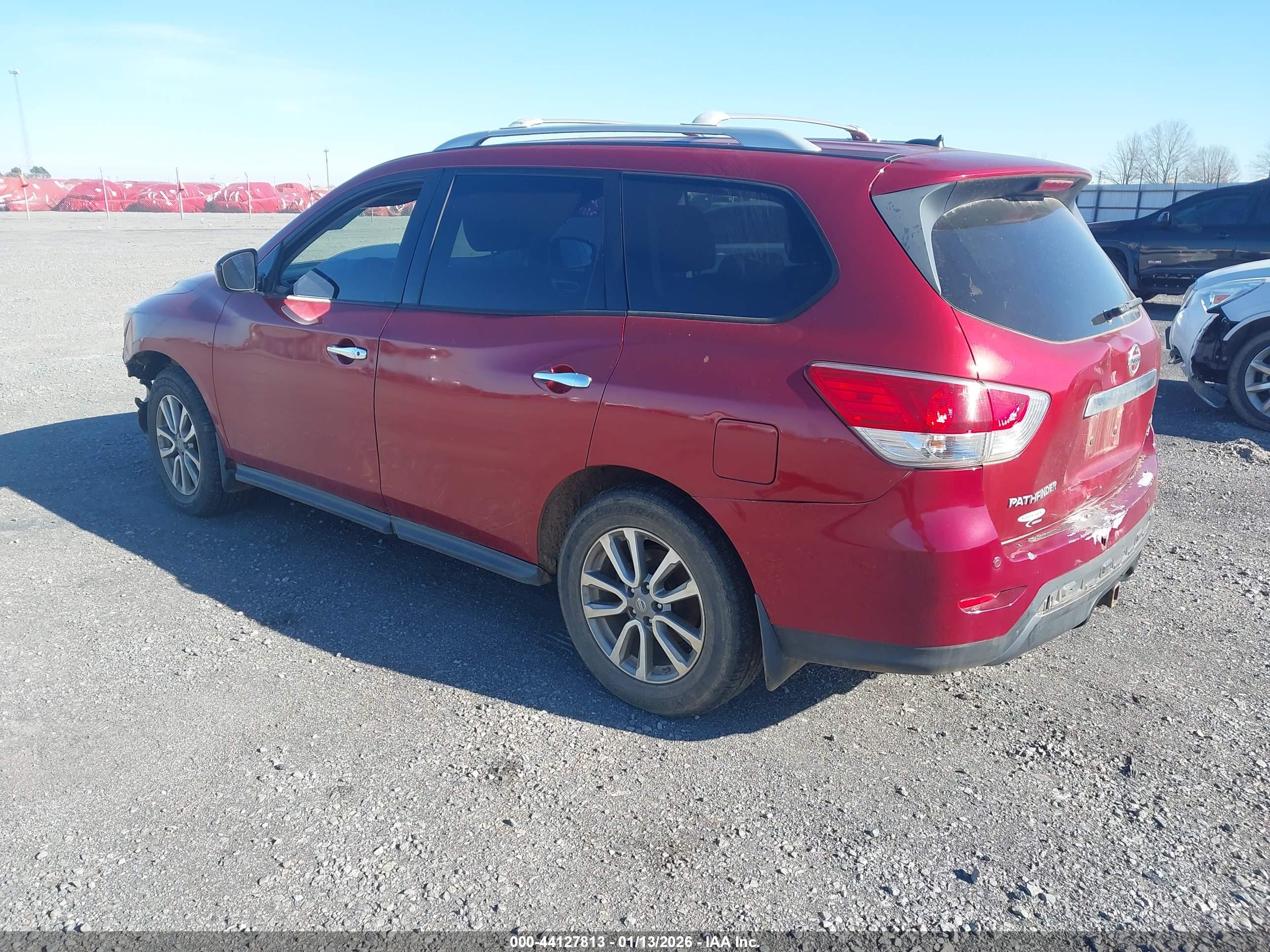NISSAN PATHFINDER image 3