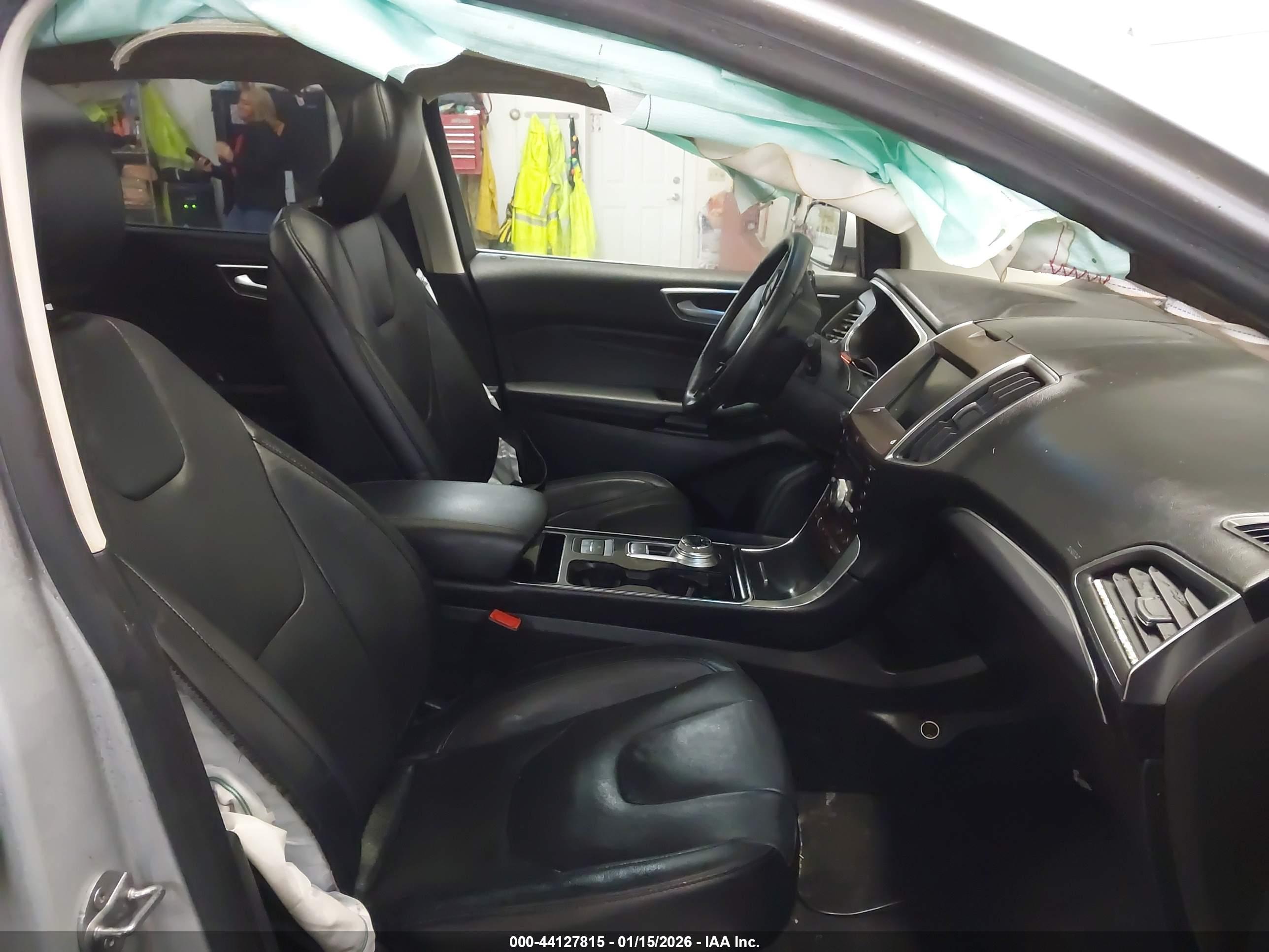 FORD EDGE image 5