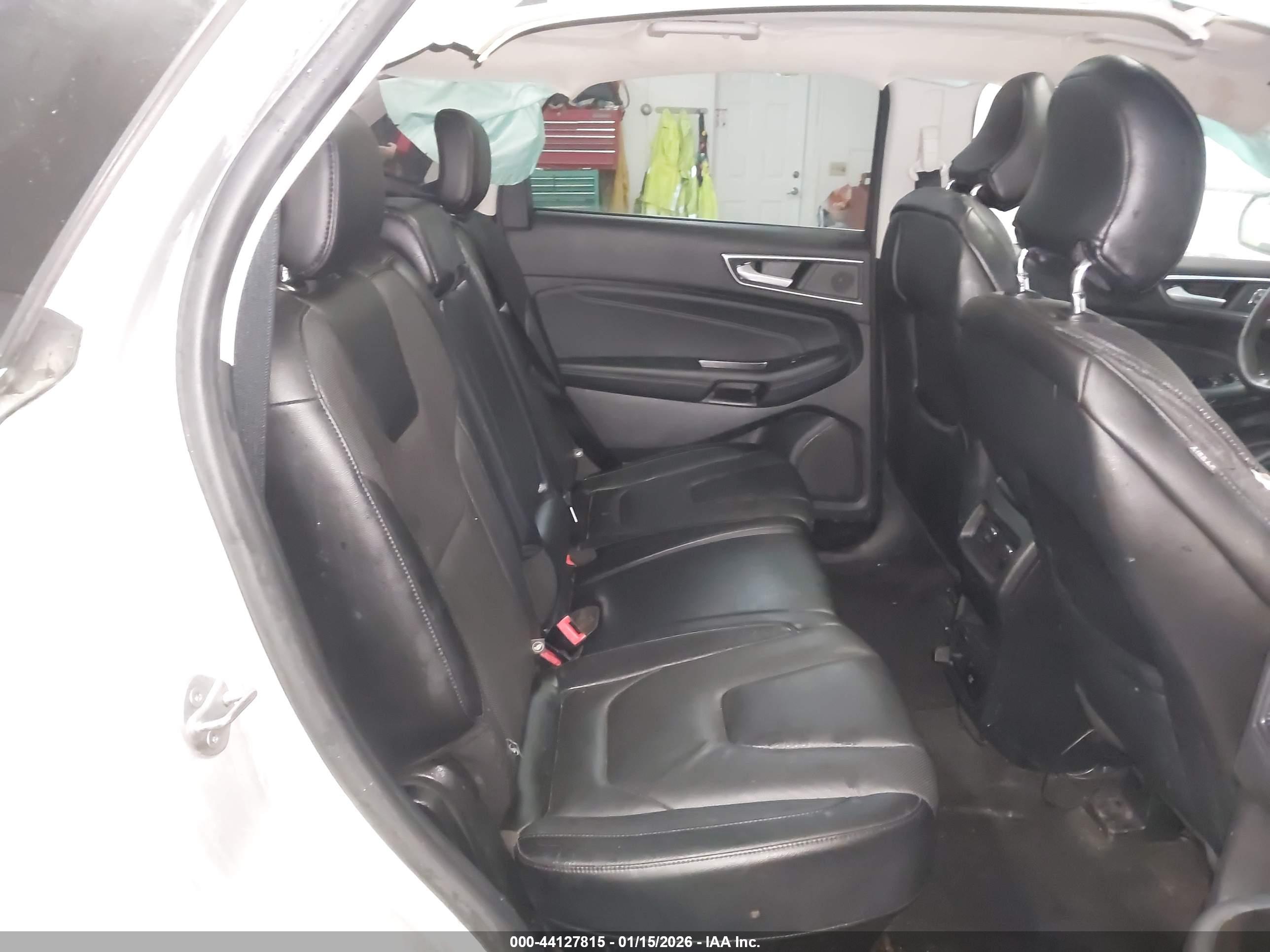 FORD EDGE image 8
