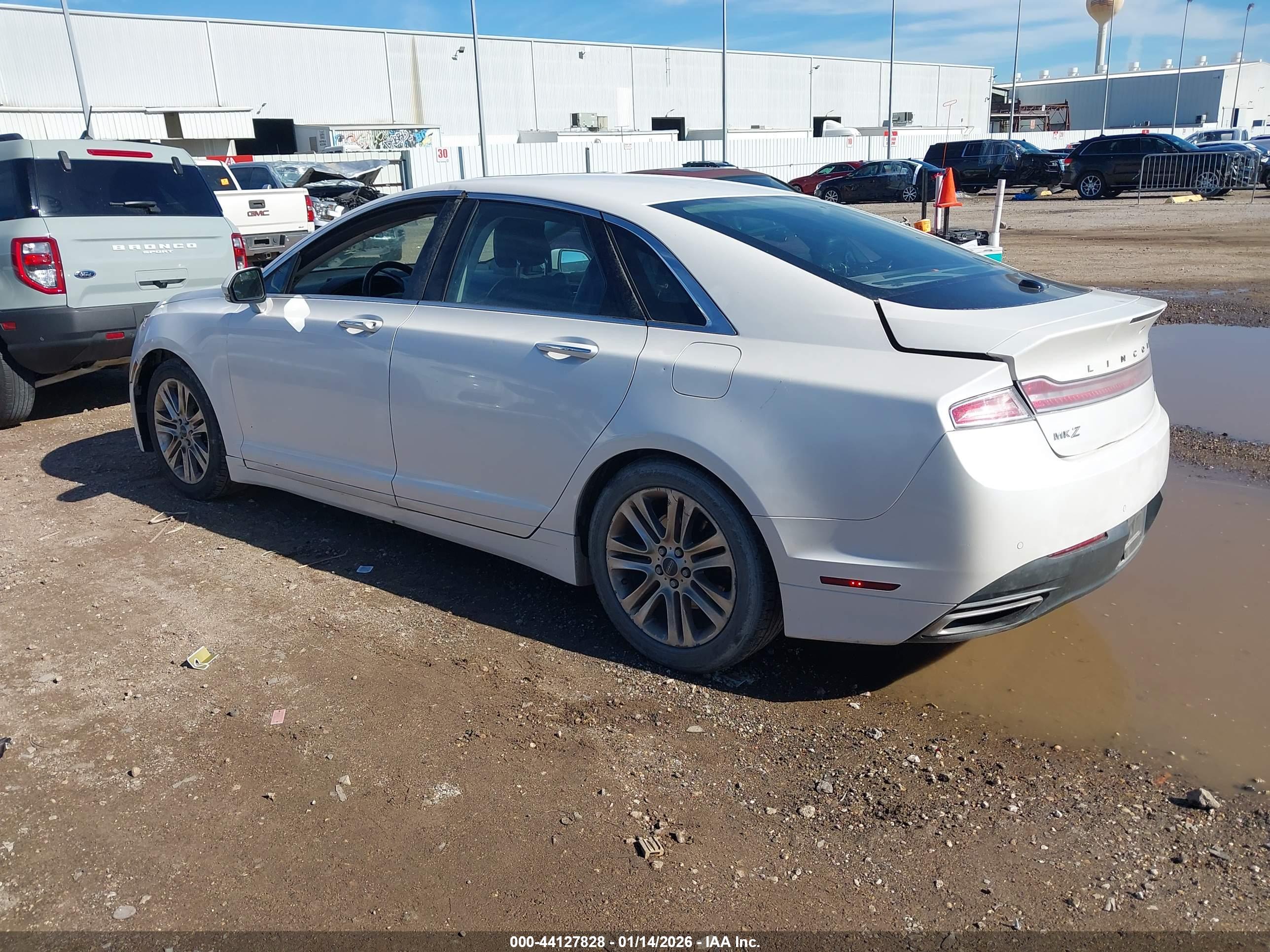 LINCOLN MKZ image 3