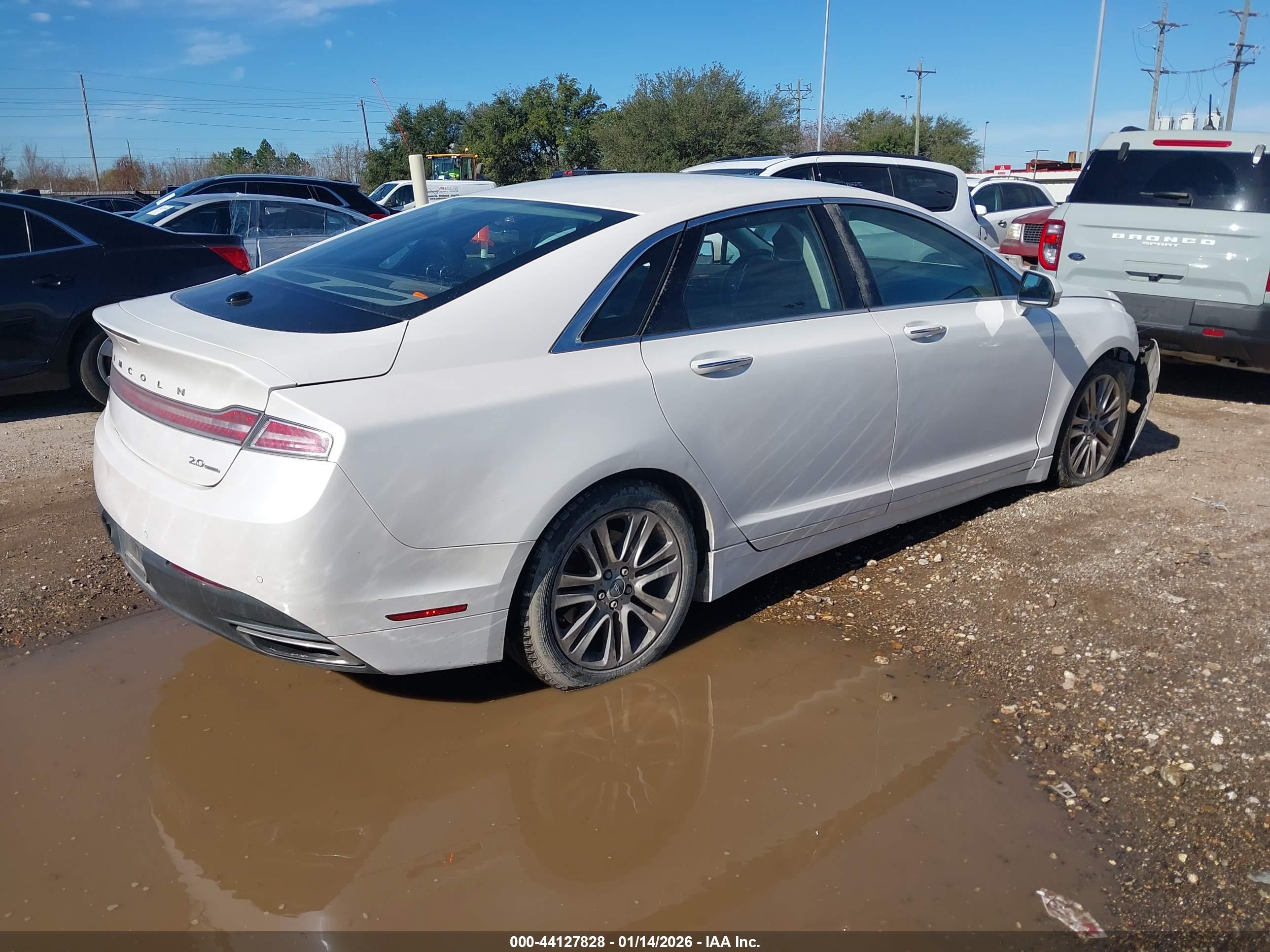 LINCOLN MKZ image 4