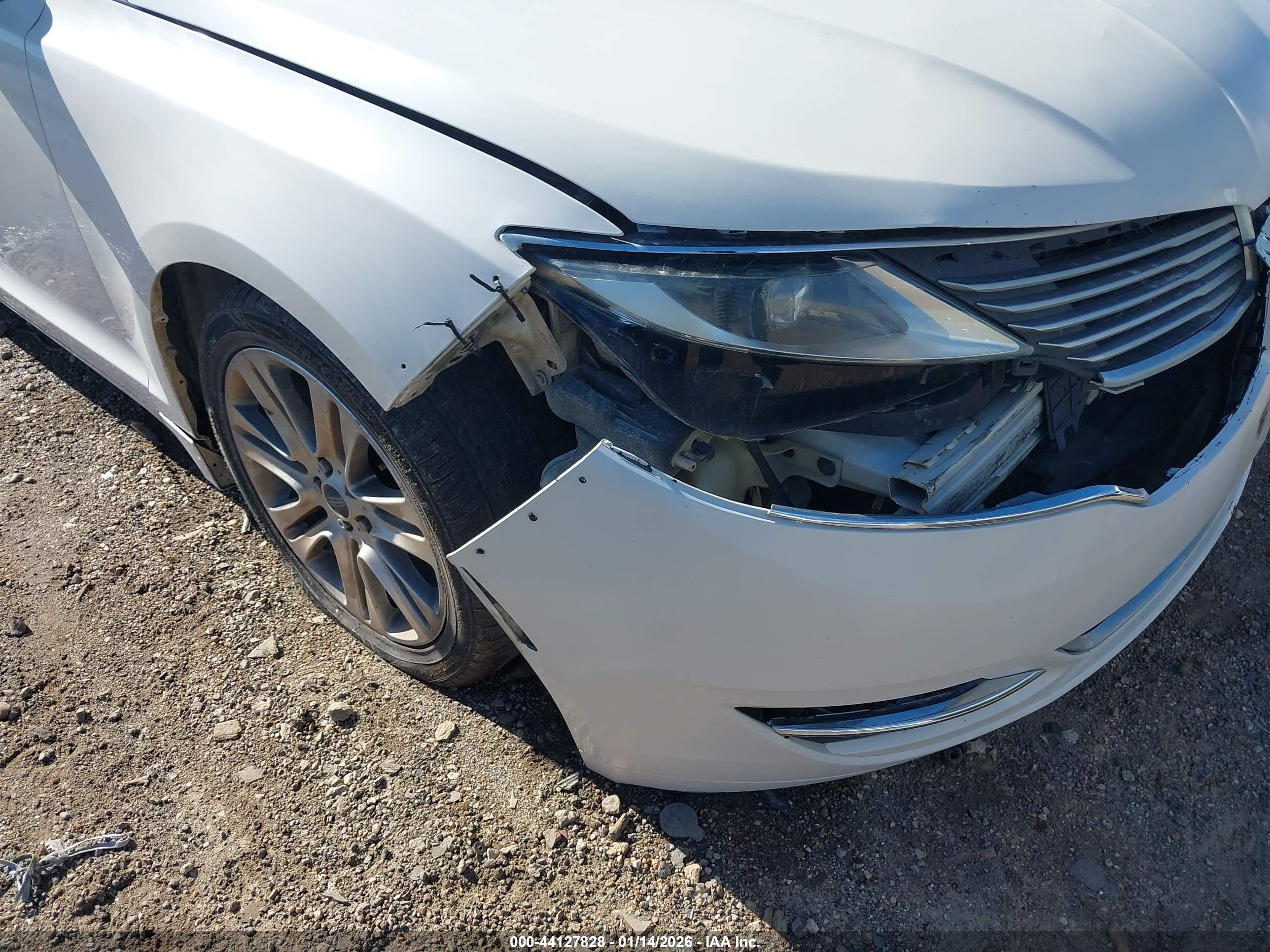 LINCOLN MKZ image 6