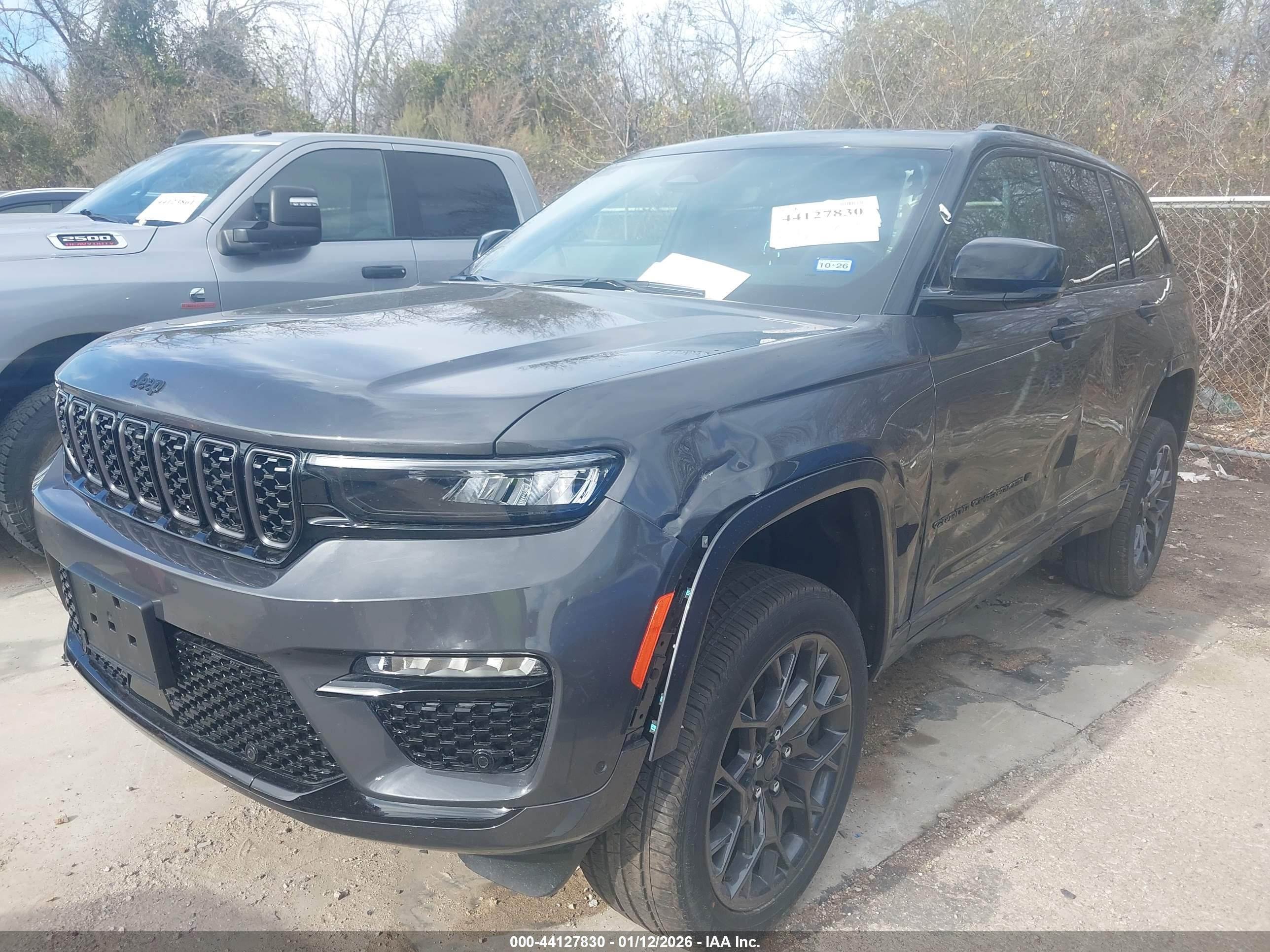 JEEP GRAND image 2