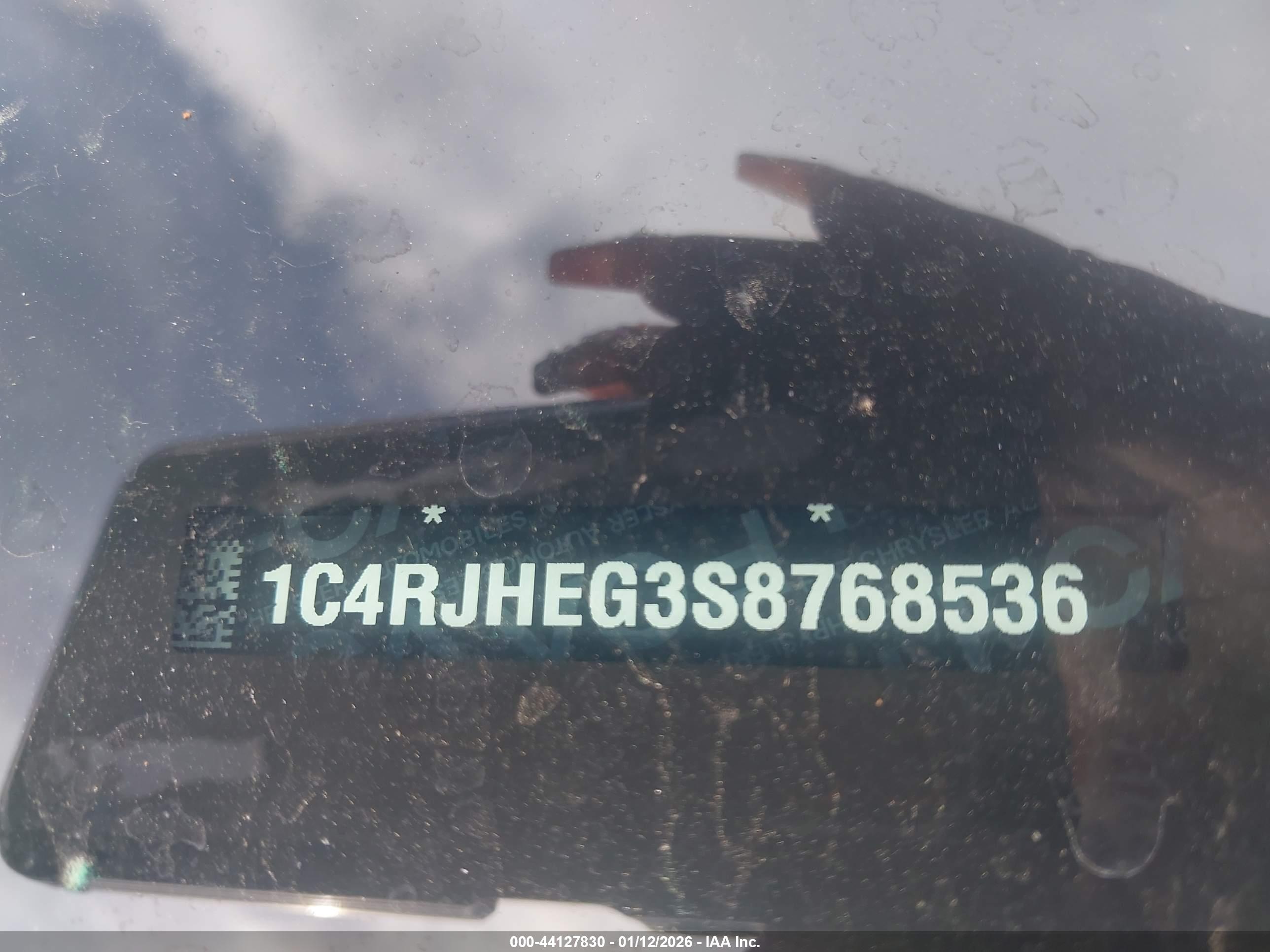 JEEP GRAND image 9