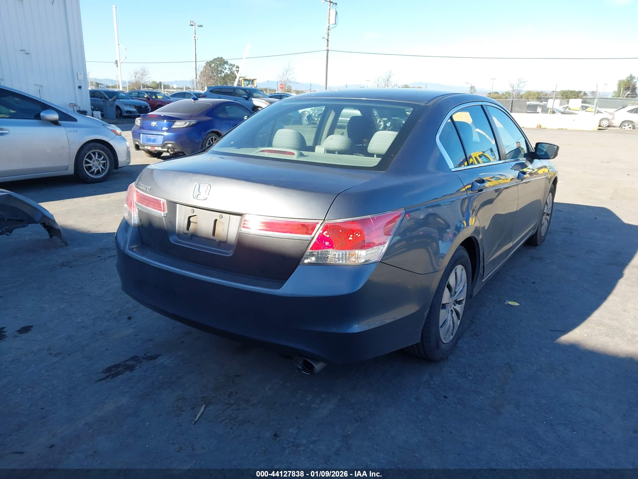 HONDA ACCORD image 4