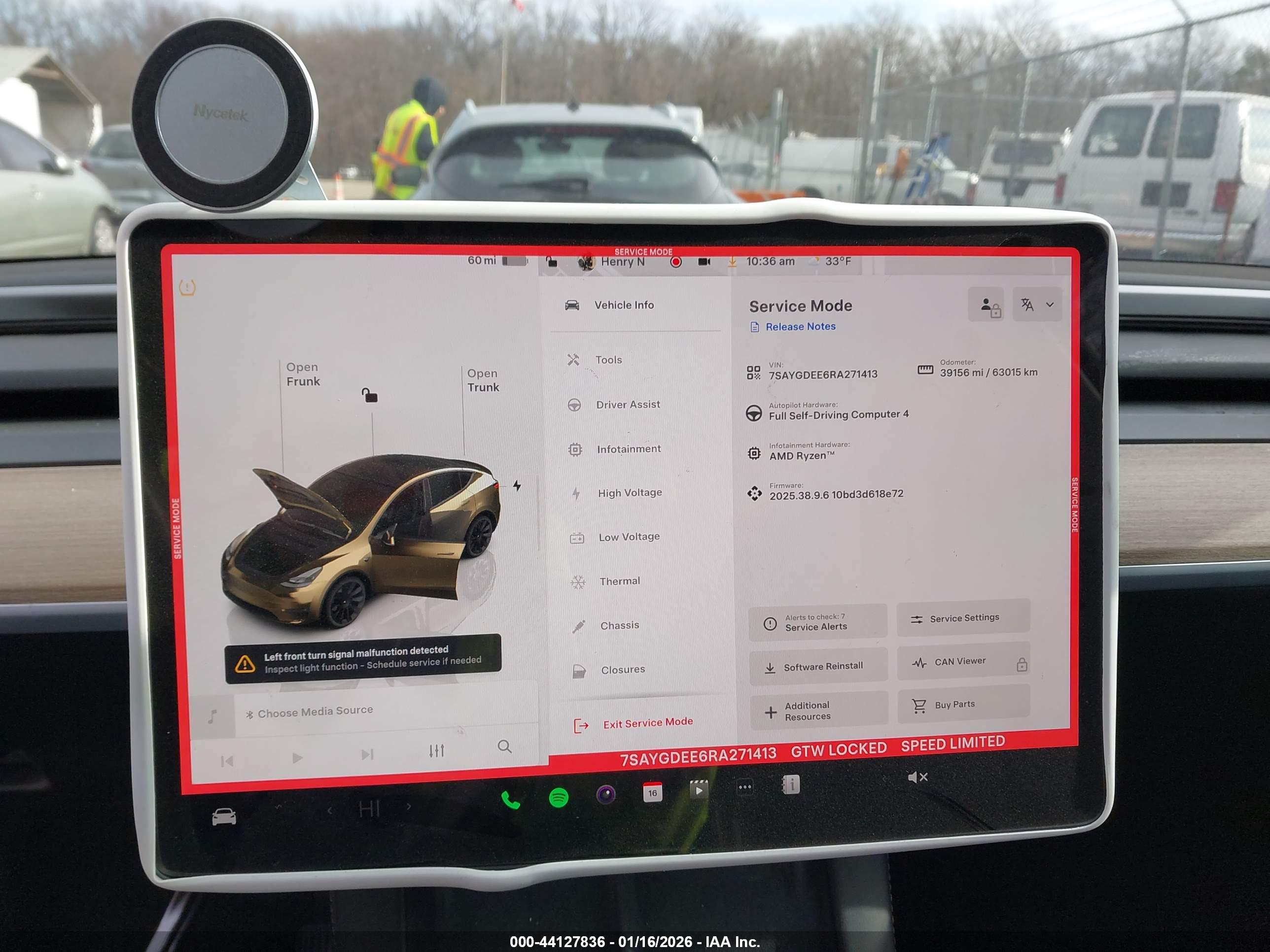 TESLA MODEL image 7