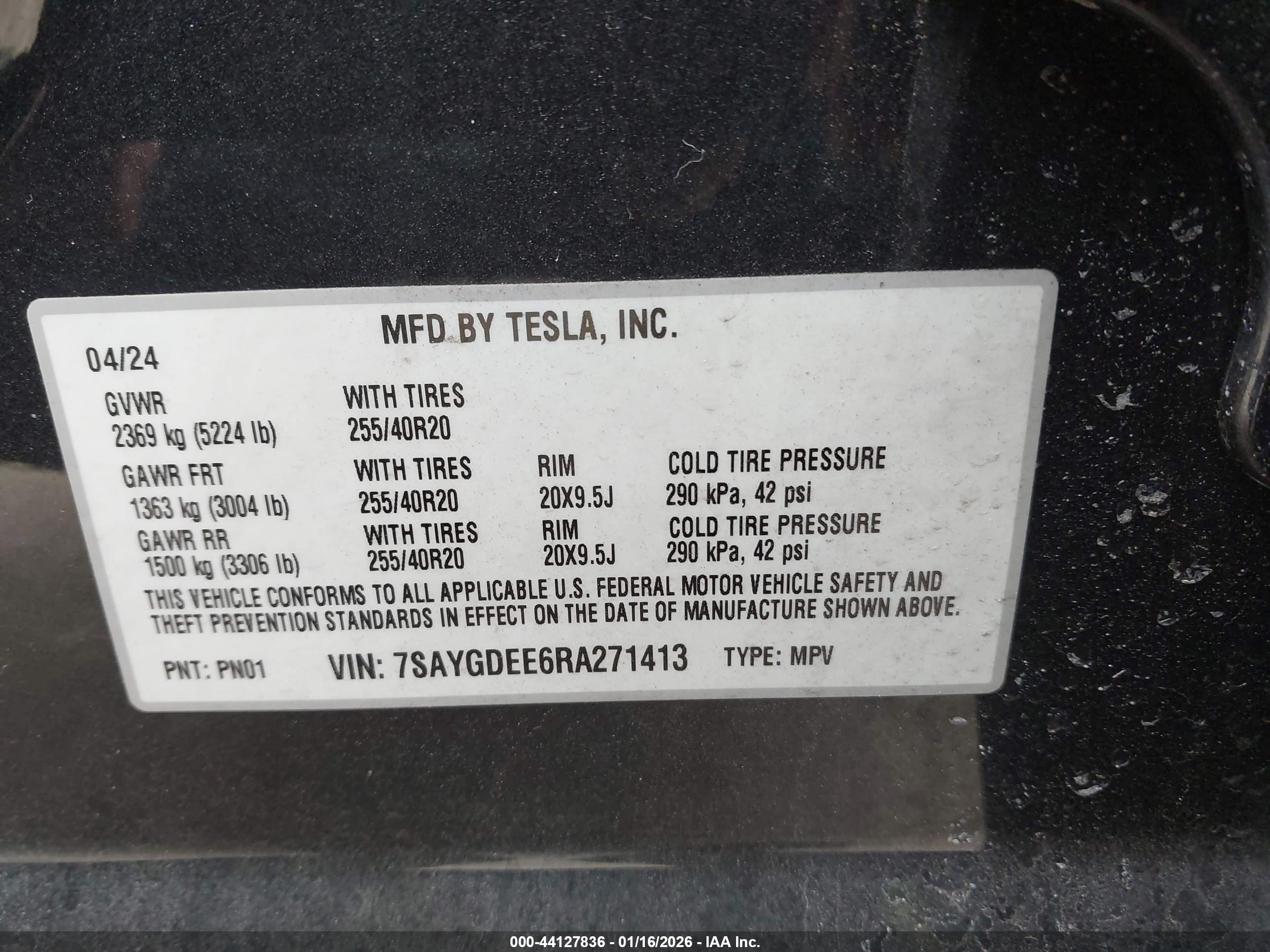 TESLA MODEL image 9