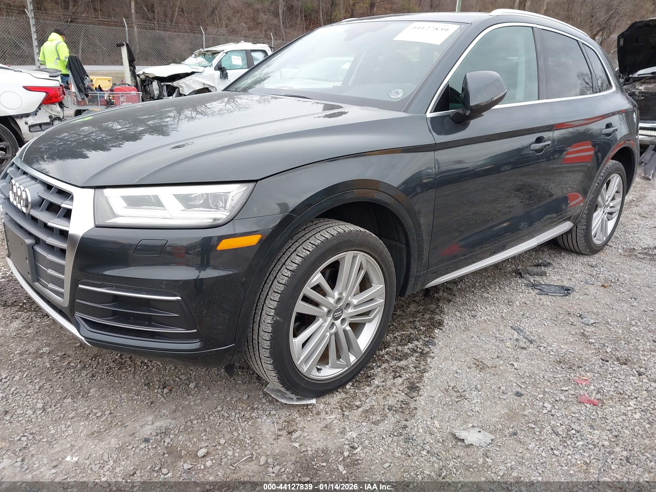 AUDI Q5 image 2