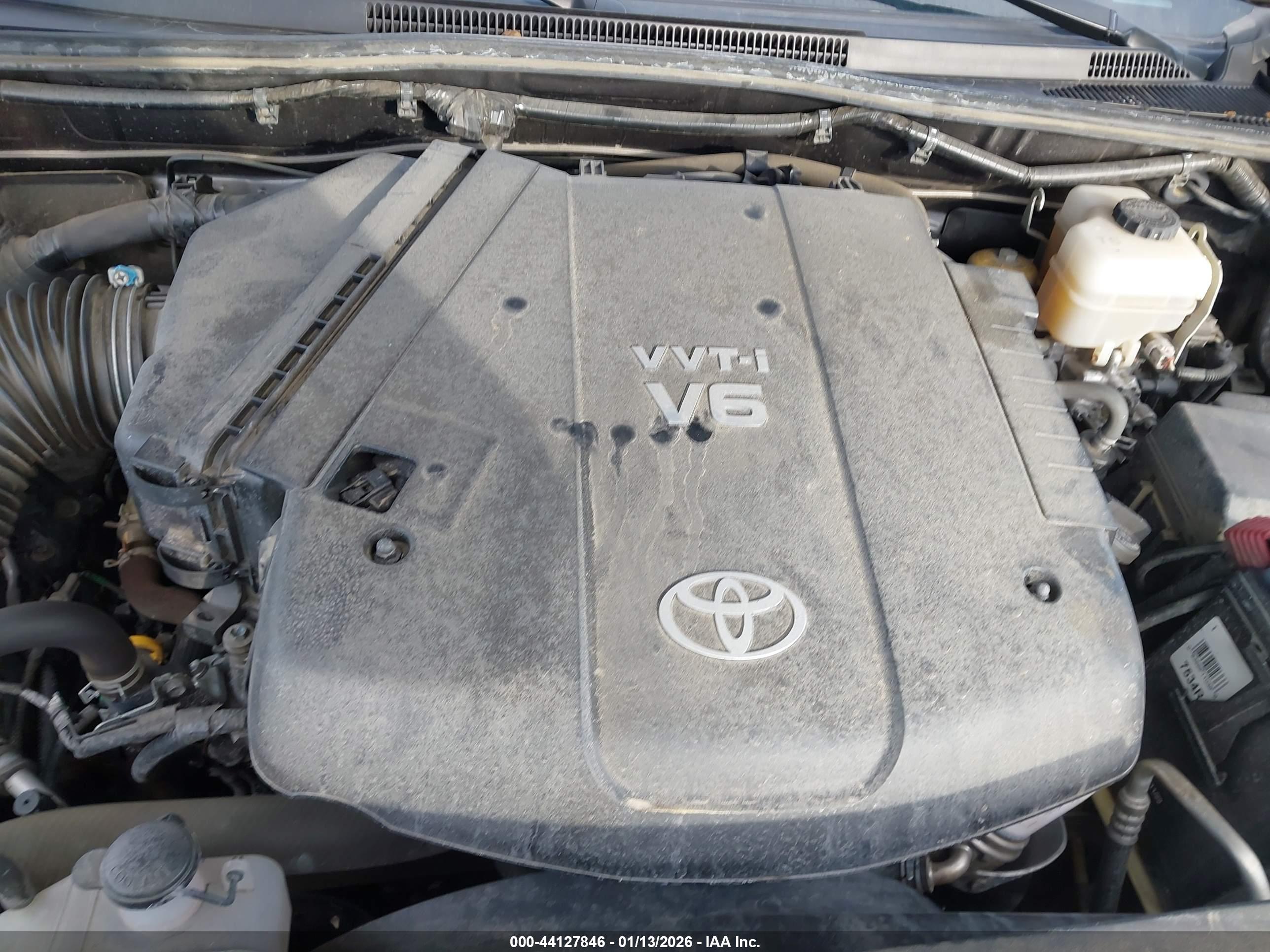 TOYOTA TACOMA image 10