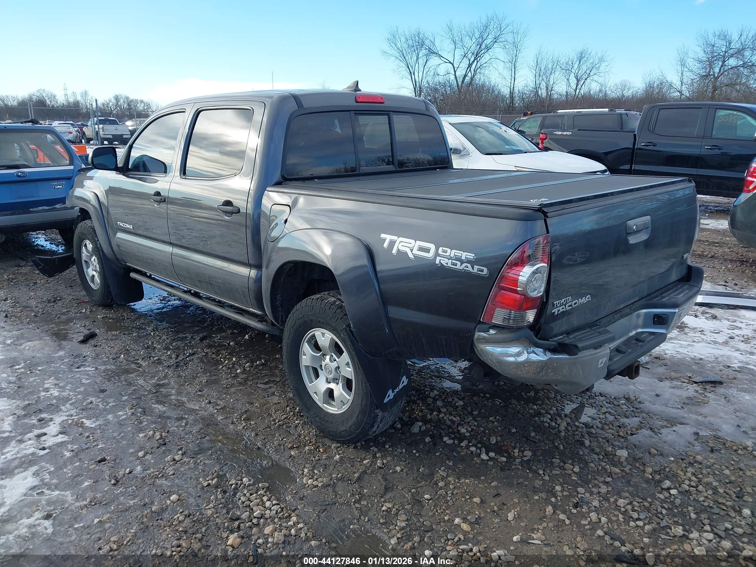 TOYOTA TACOMA image 3
