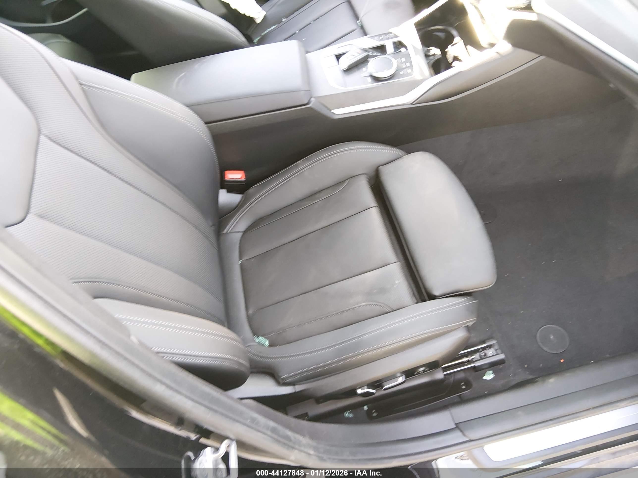 BMW 330I image 5