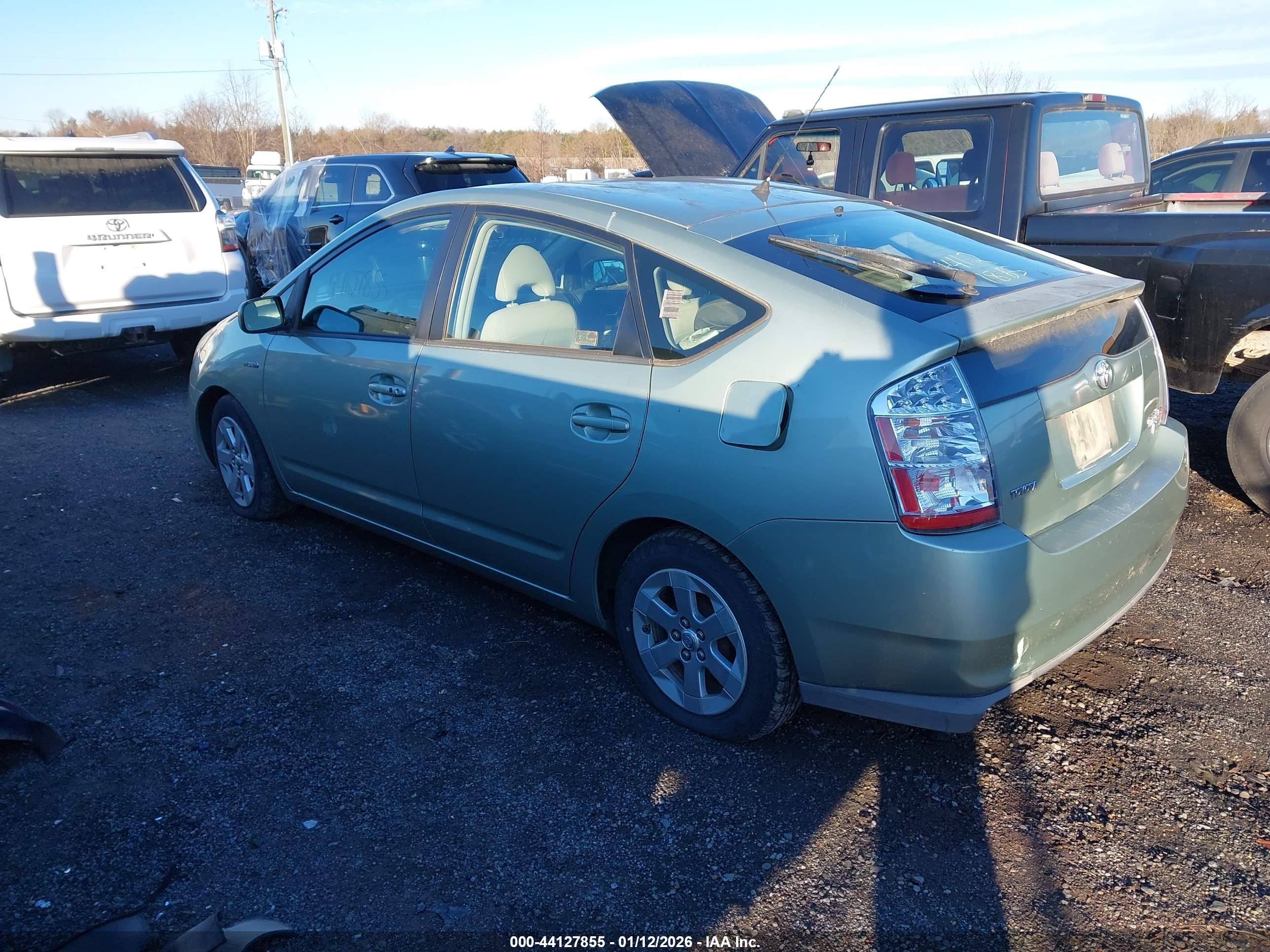 TOYOTA PRIUS image 3