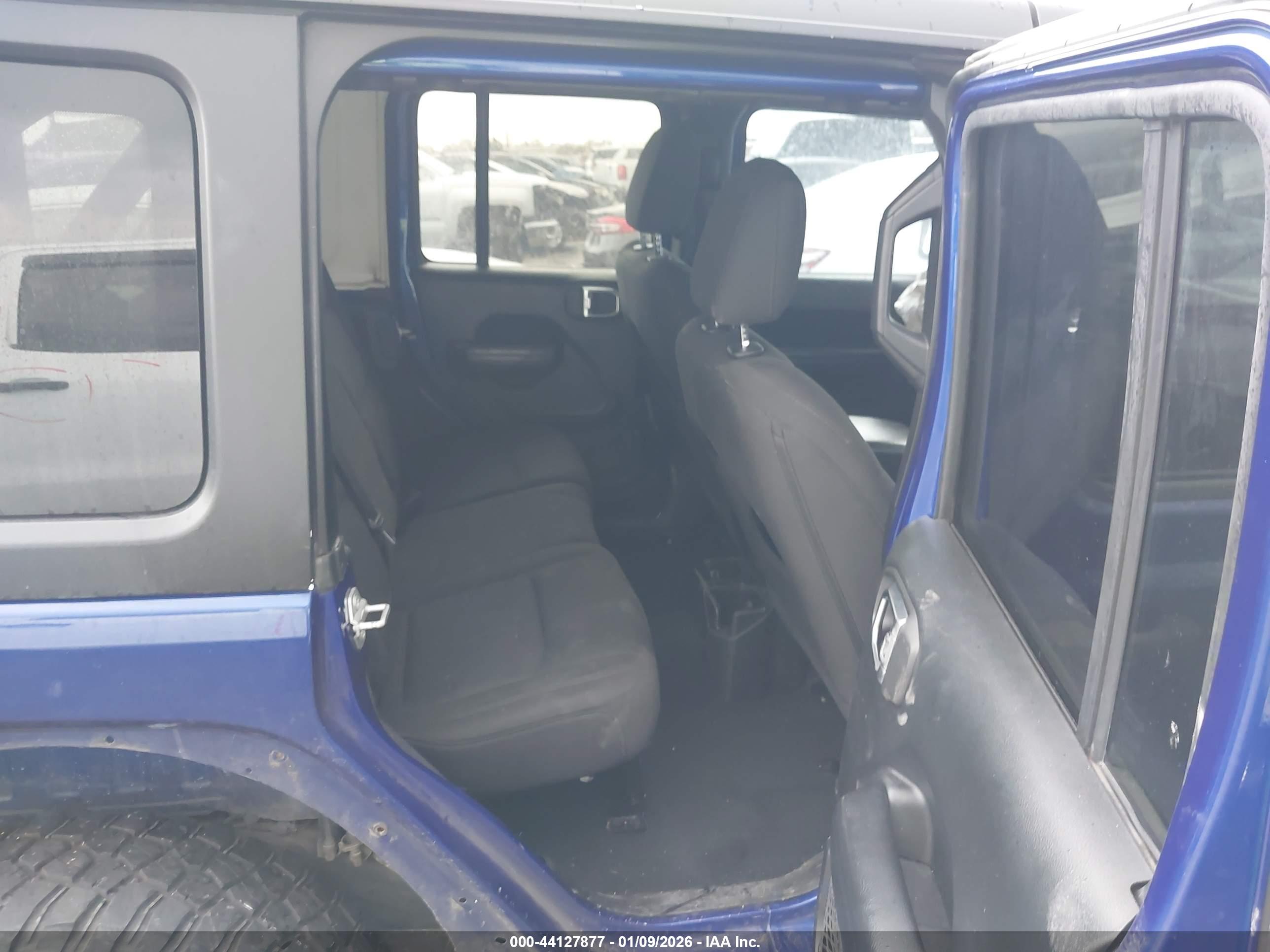 JEEP WRANGLER image 8