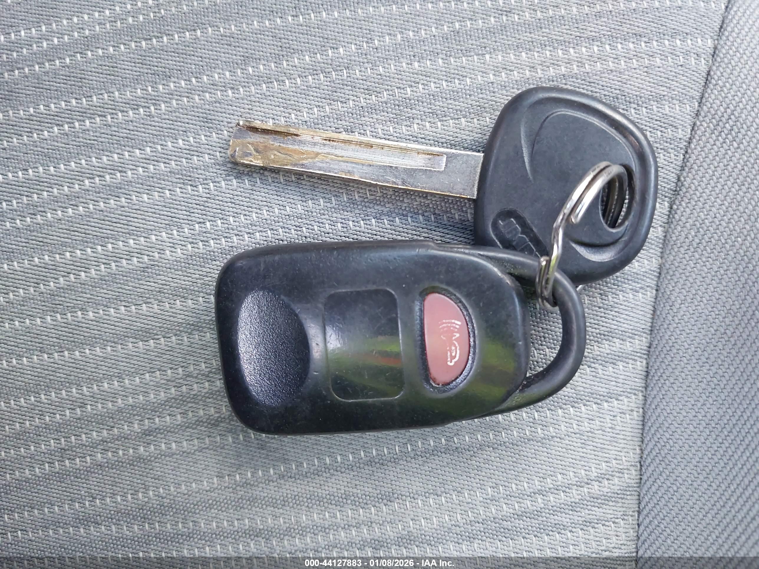 HYUNDAI ACCENT image 11