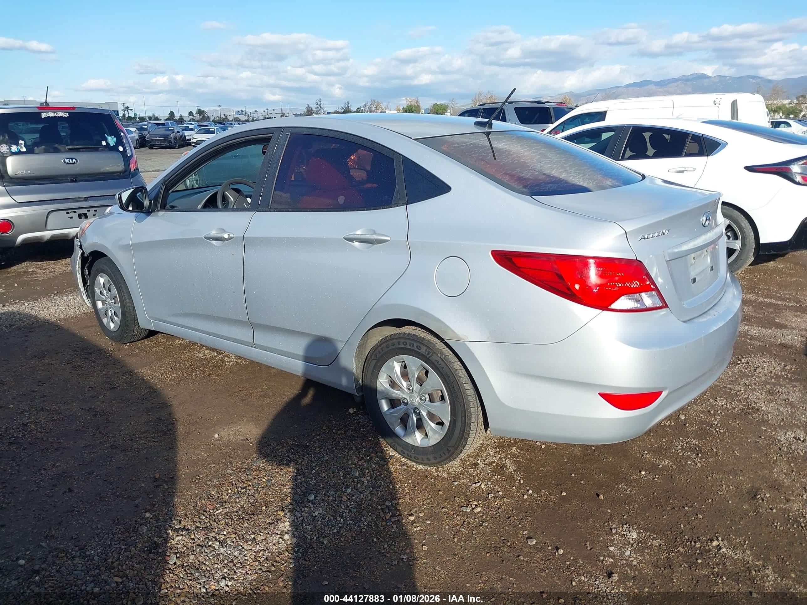 HYUNDAI ACCENT image 3