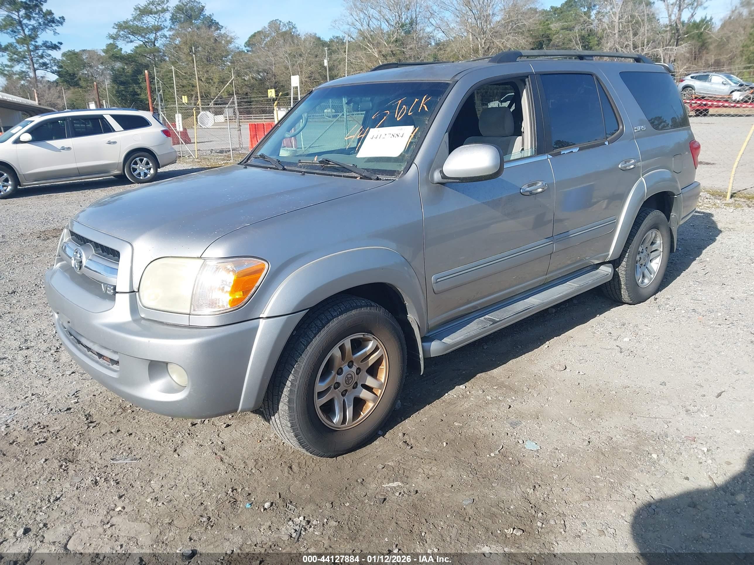 TOYOTA SEQUOIA image 2
