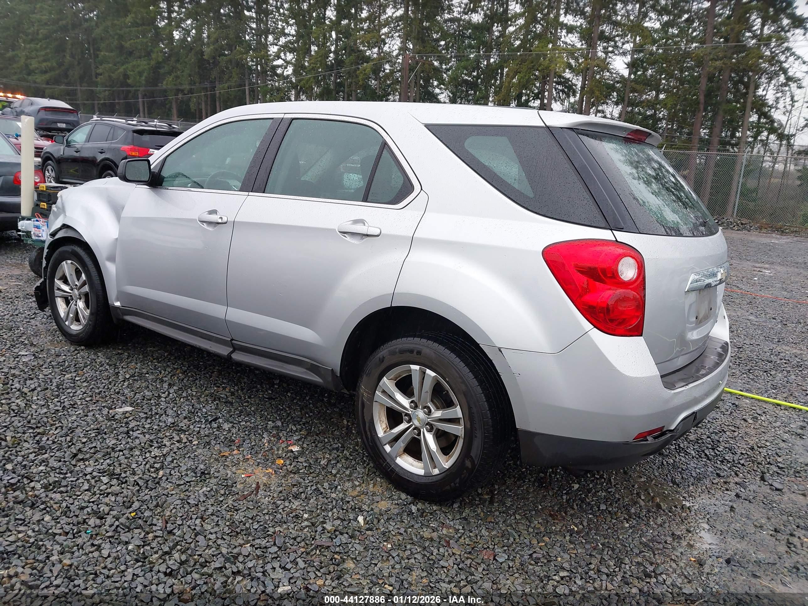 CHEVROLET EQUINOX image 3