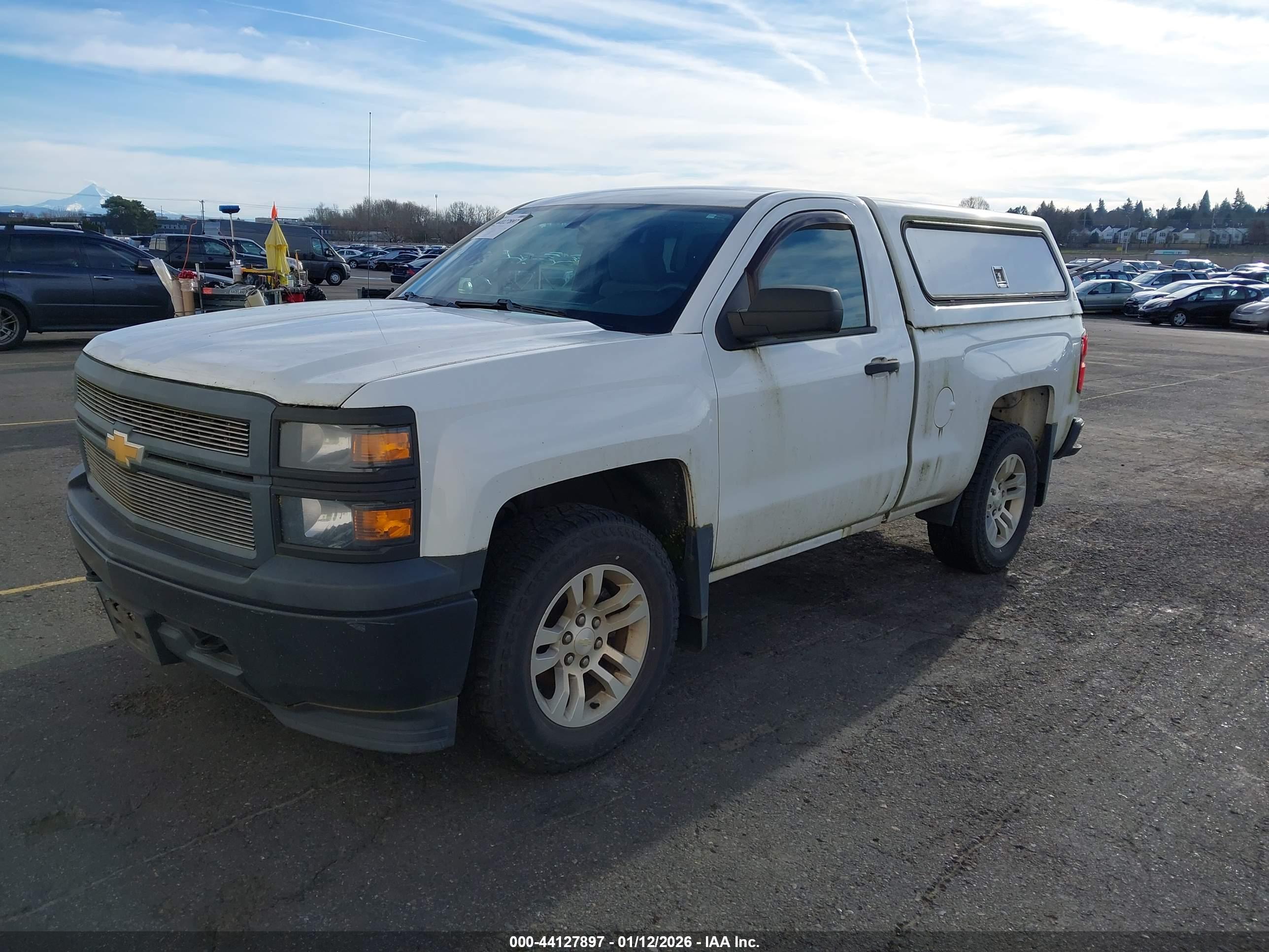 CHEVROLET SILVERADO image 2
