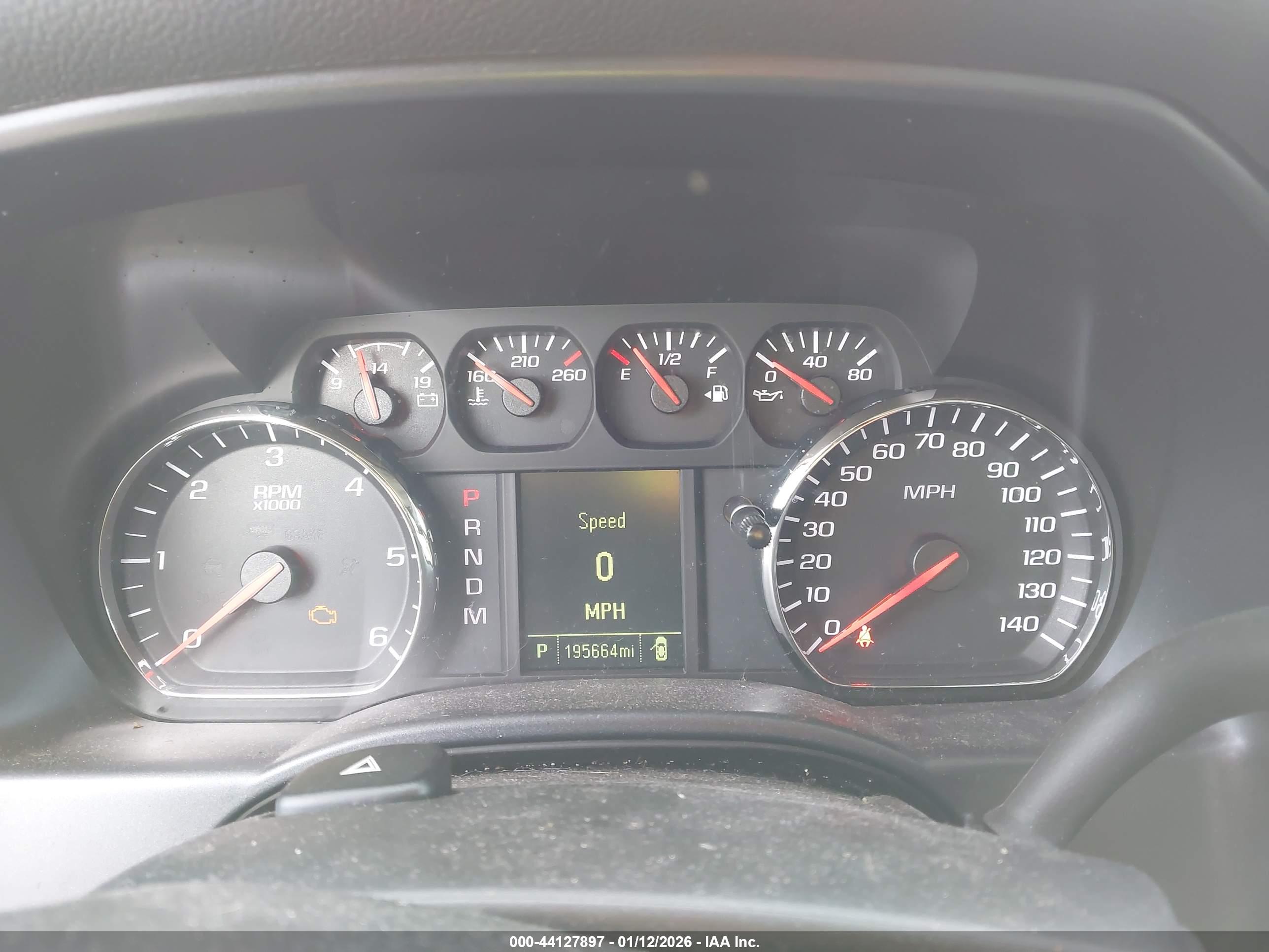 CHEVROLET SILVERADO image 7