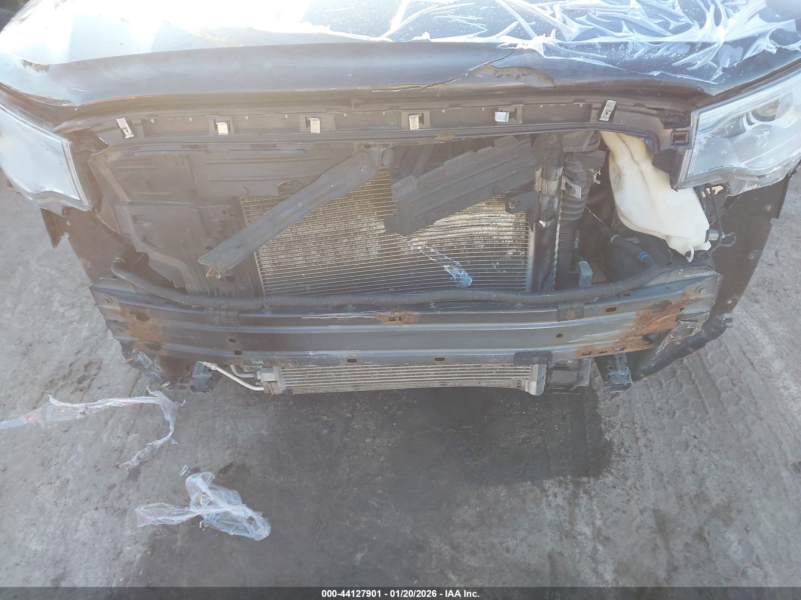 GMC ACADIA image 6