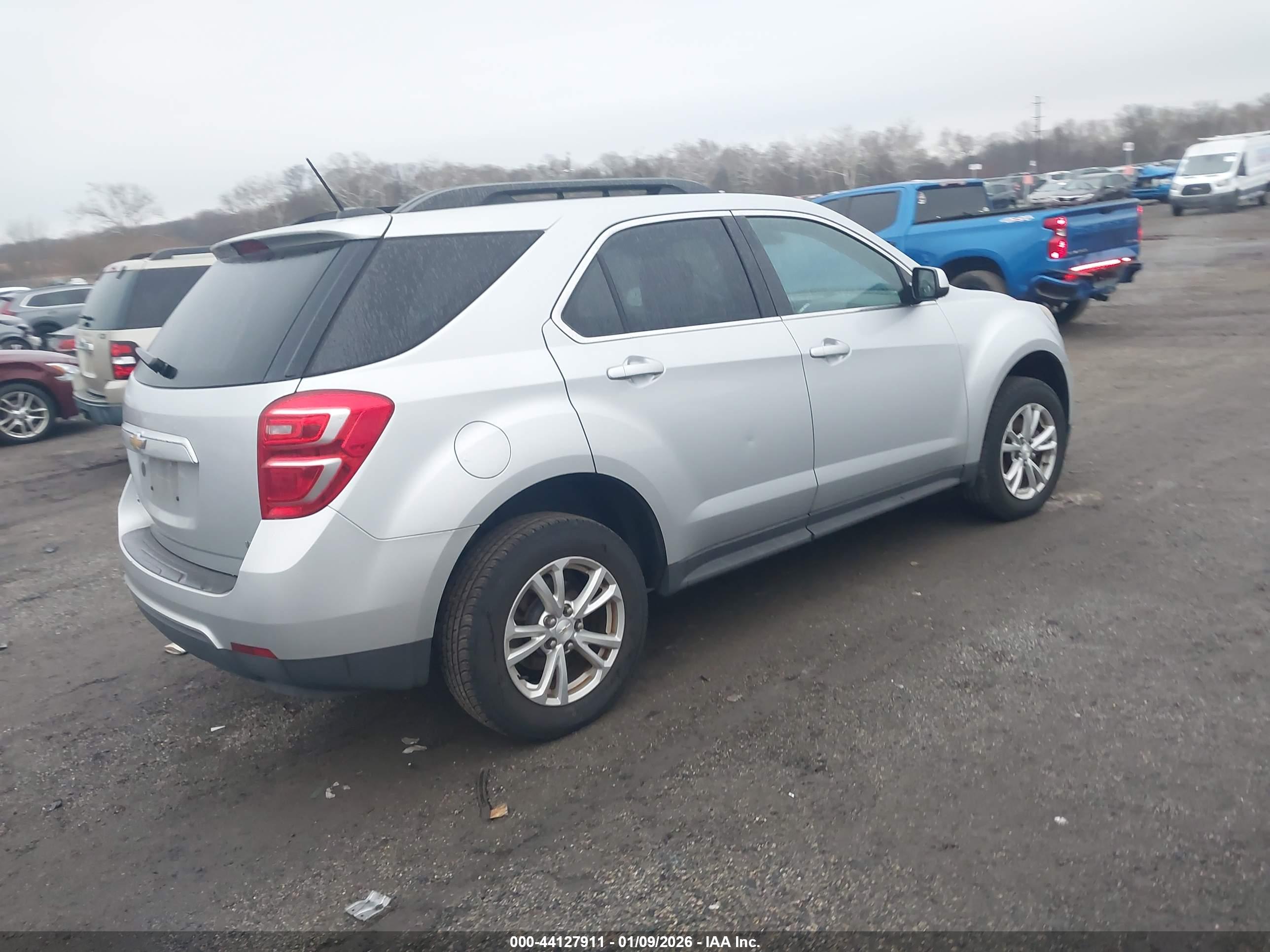 CHEVROLET EQUINOX image 4