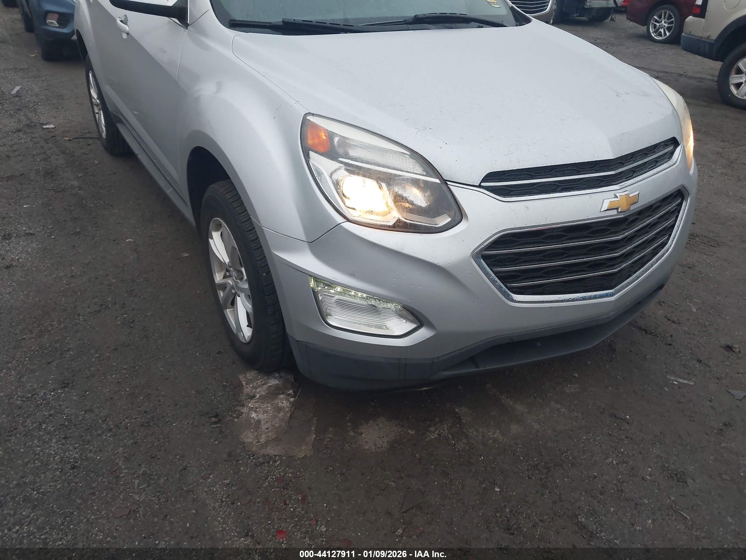 CHEVROLET EQUINOX image 6