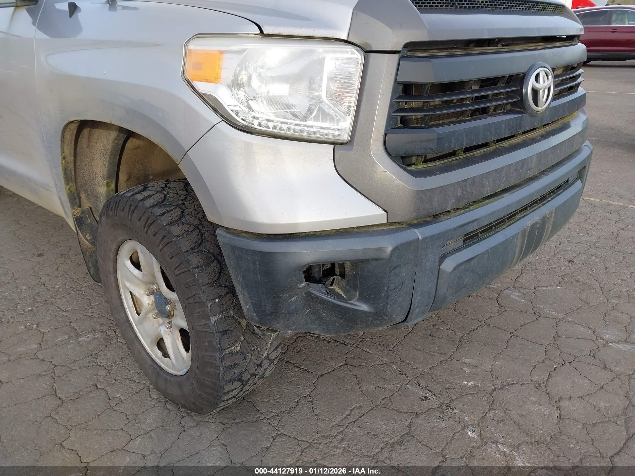 TOYOTA TUNDRA image 6