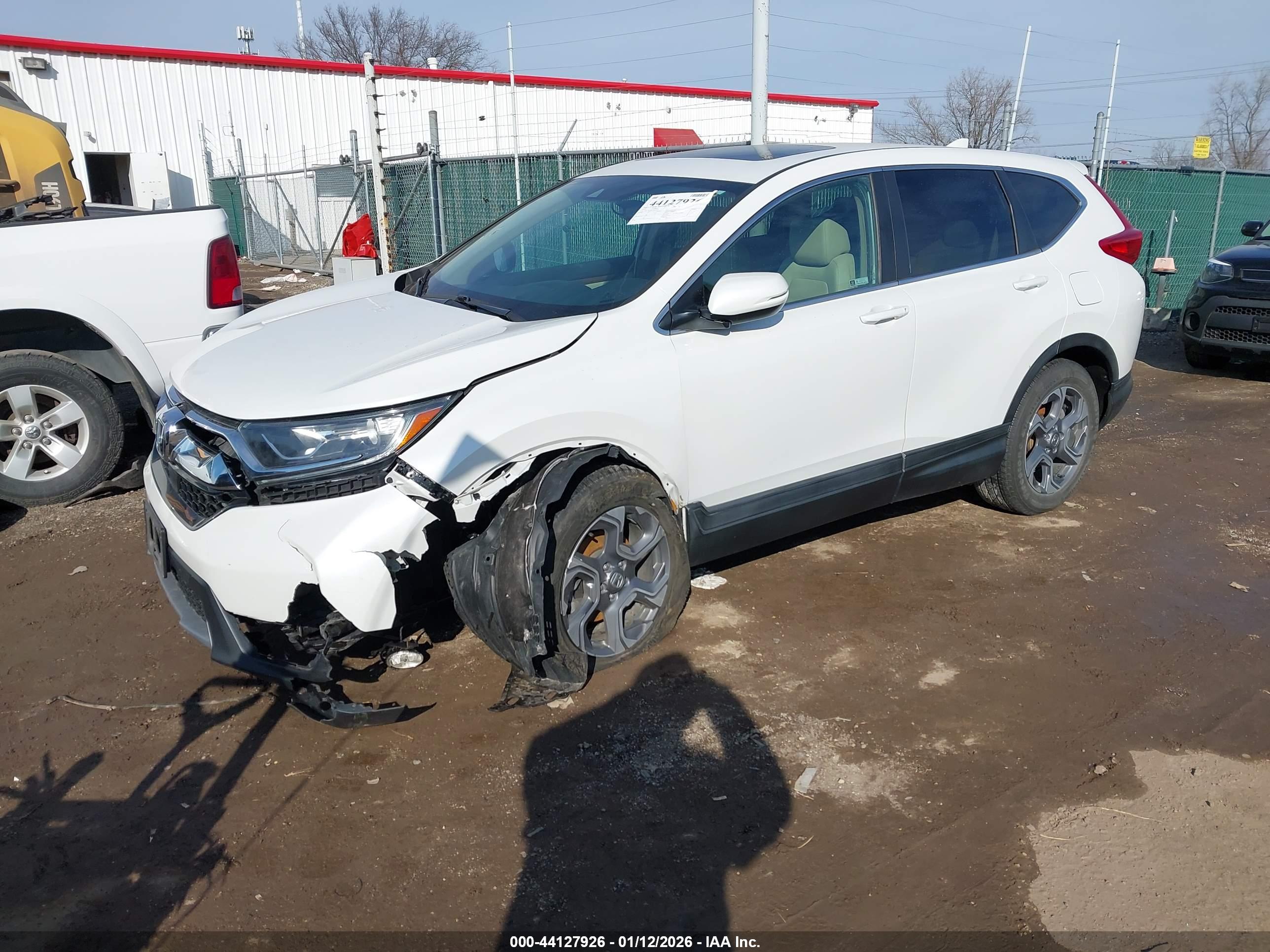 HONDA CR-V image 2