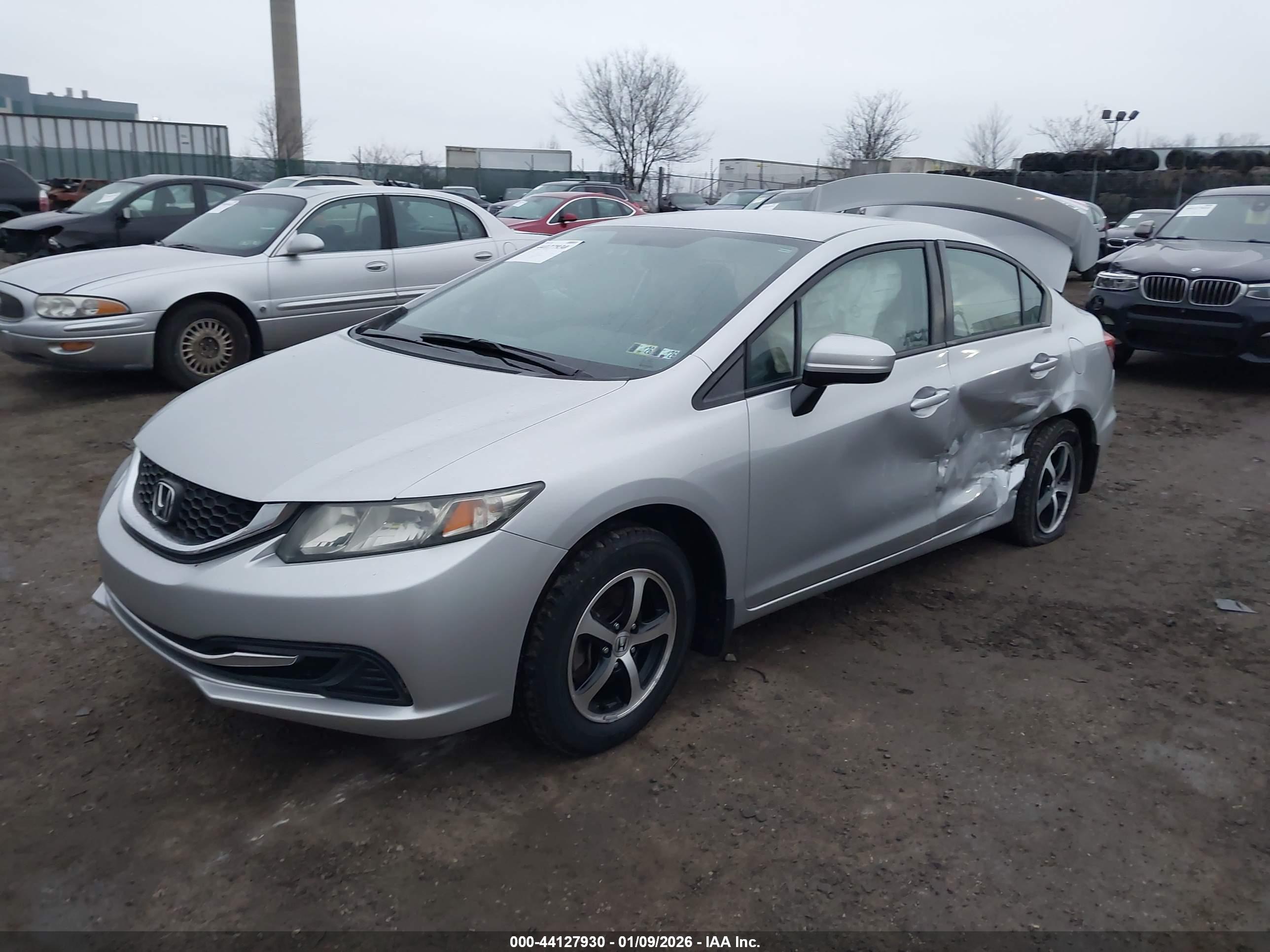 HONDA CIVIC image 2