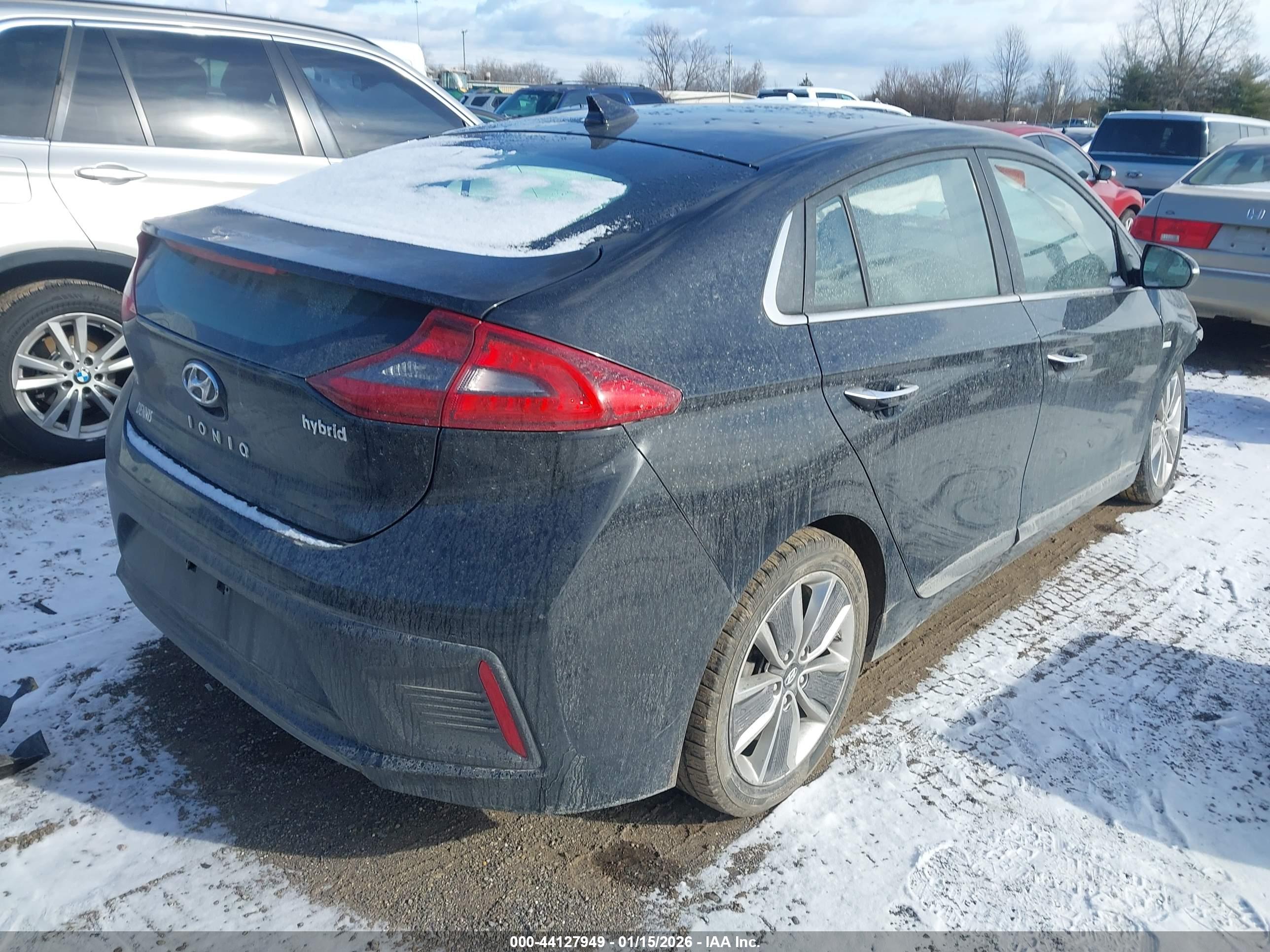 HYUNDAI IONIQ image 4